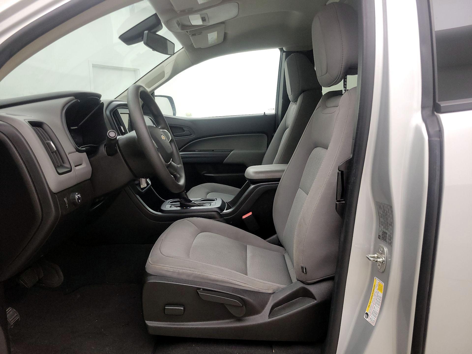 Thumbnail: 2019 Chevrolet Colorado - 11