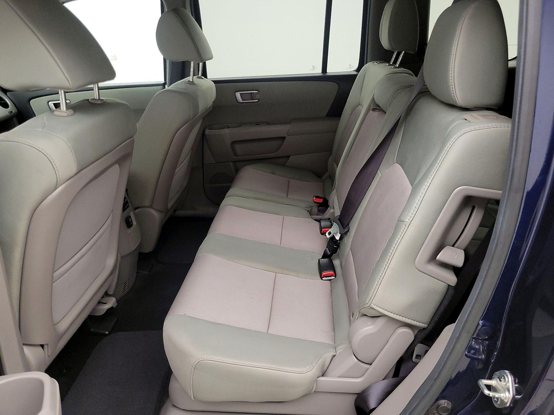 Thumbnail: 2013 Honda Pilot - 19