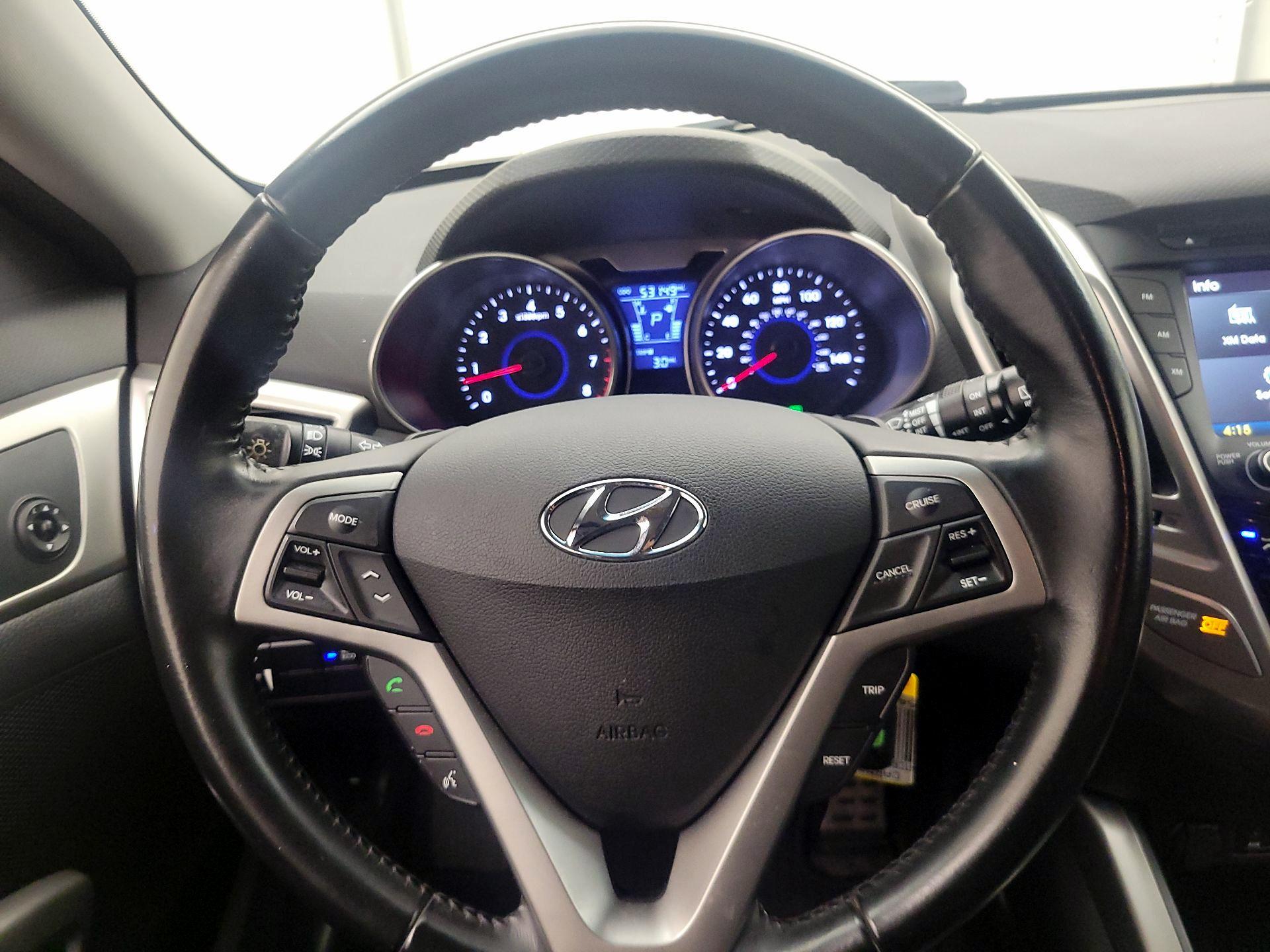 Thumbnail: 2014 Hyundai Veloster - 10