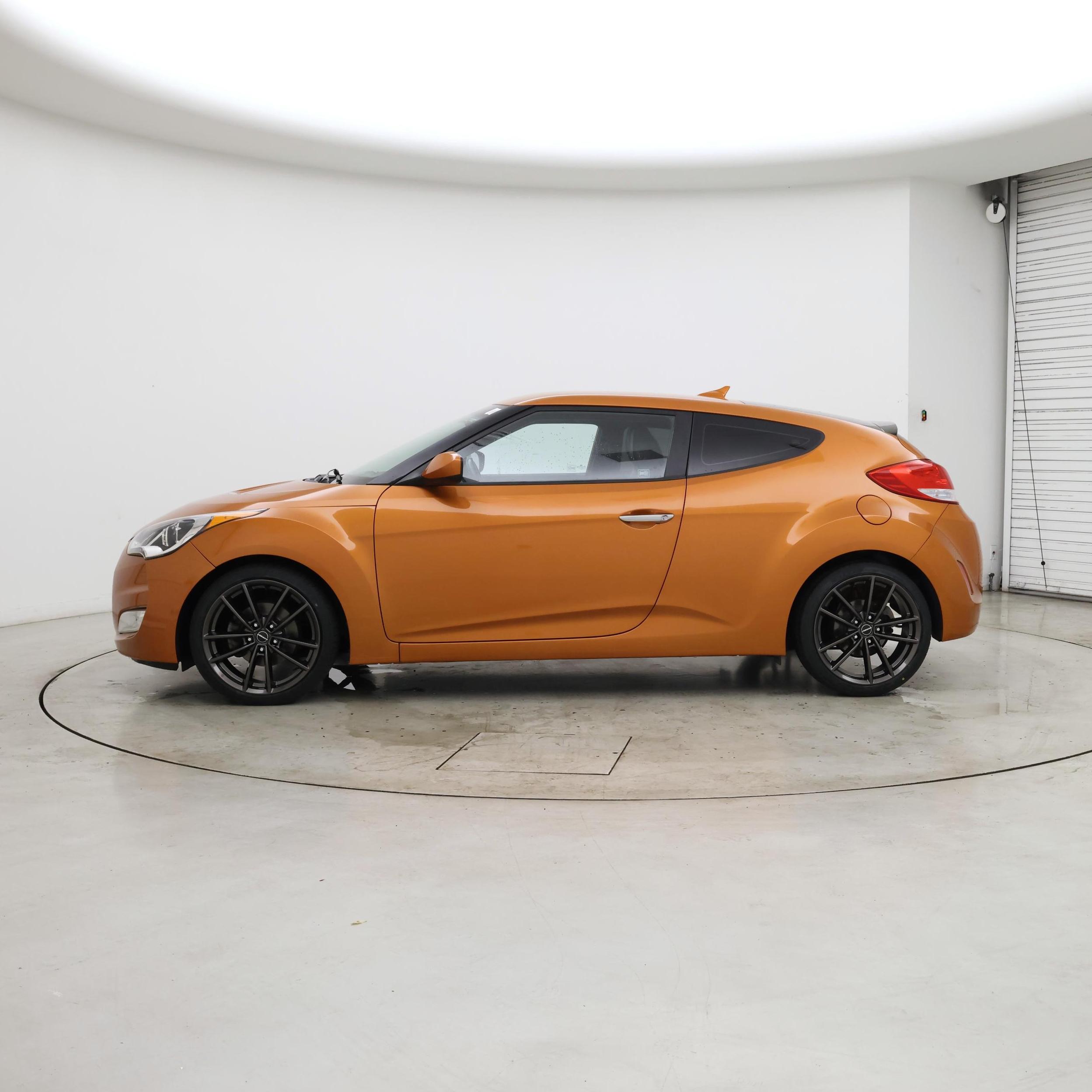 Thumbnail: 2014 Hyundai Veloster - 3