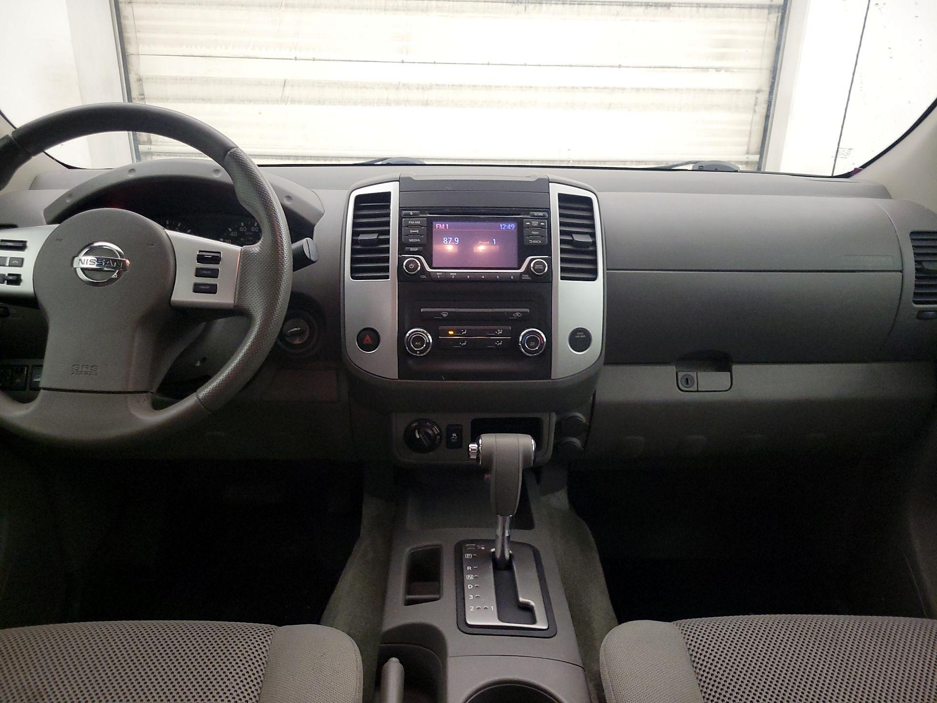 Thumbnail: 2016 Nissan Frontier - 9