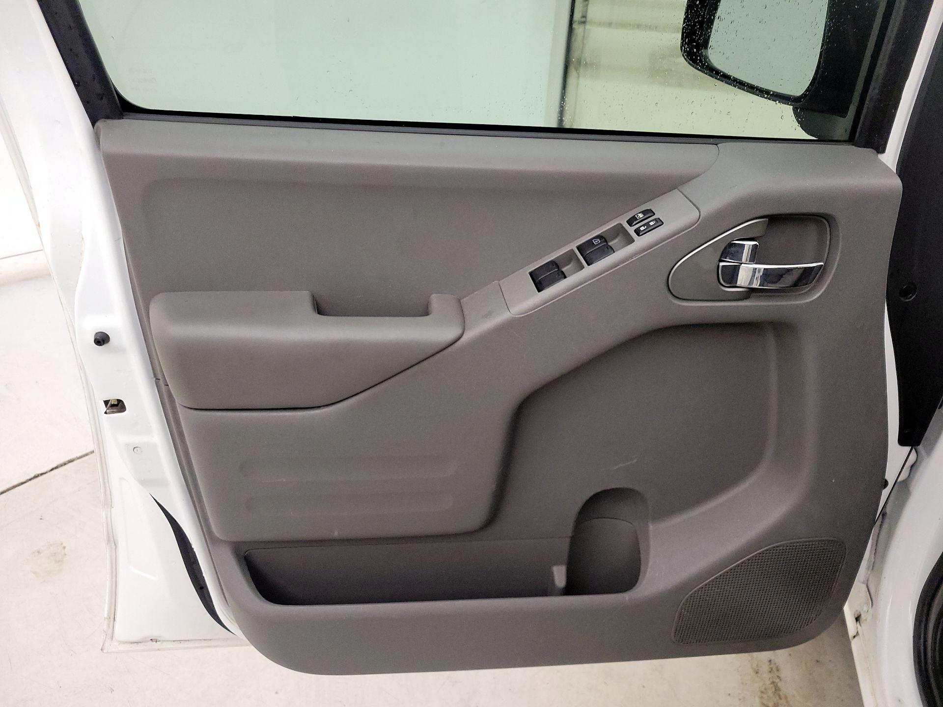 Thumbnail: 2016 Nissan Frontier - 12