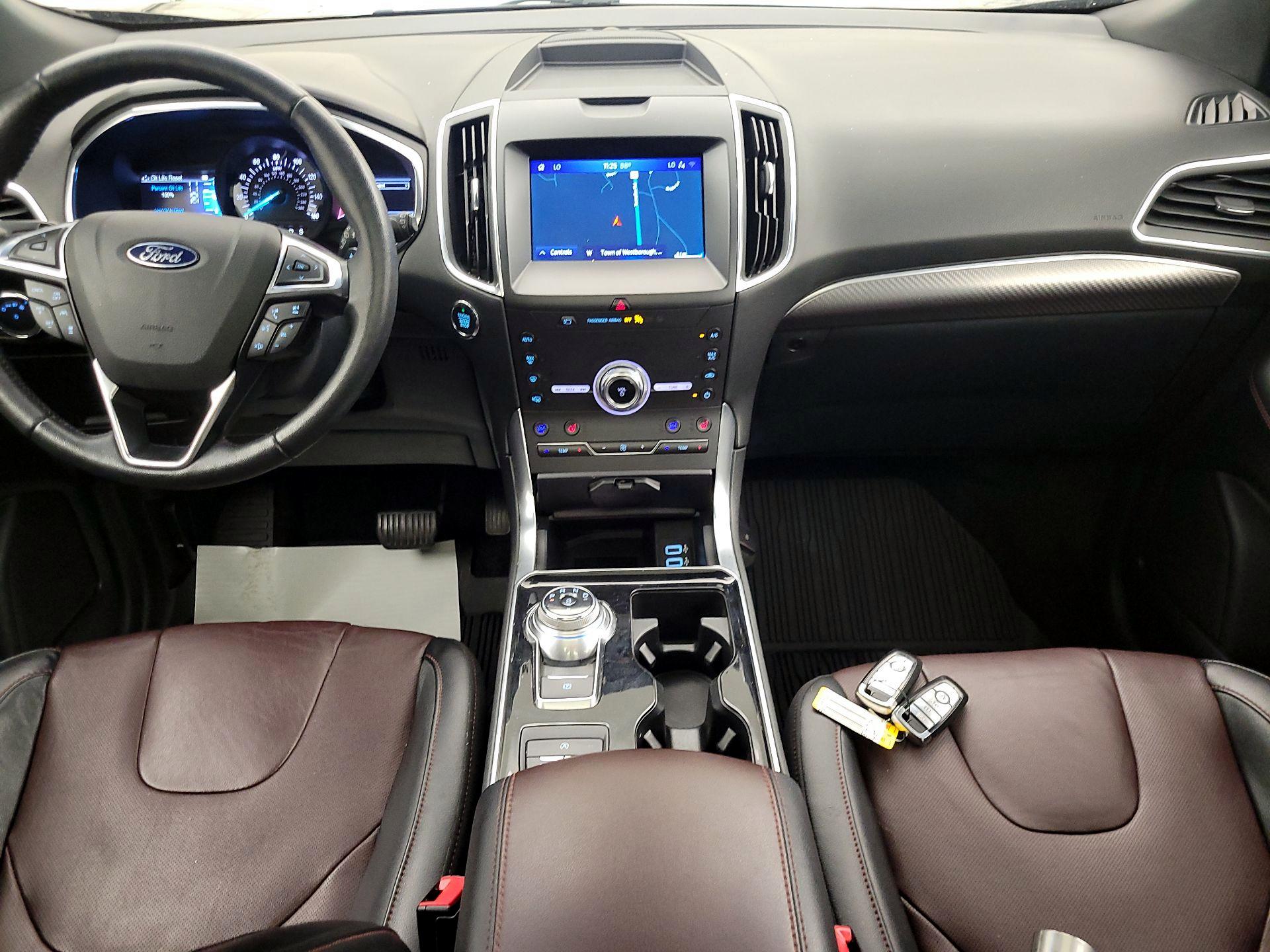 Thumbnail: 2020 Ford Edge - 9