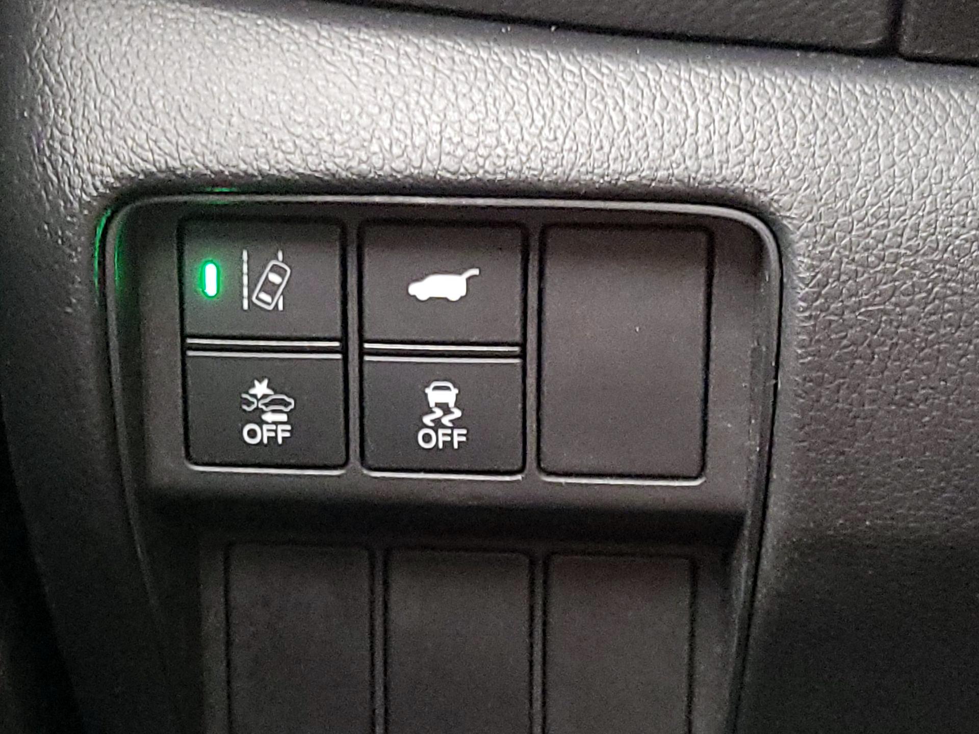 Thumbnail: 2019 Honda CR-V - 13