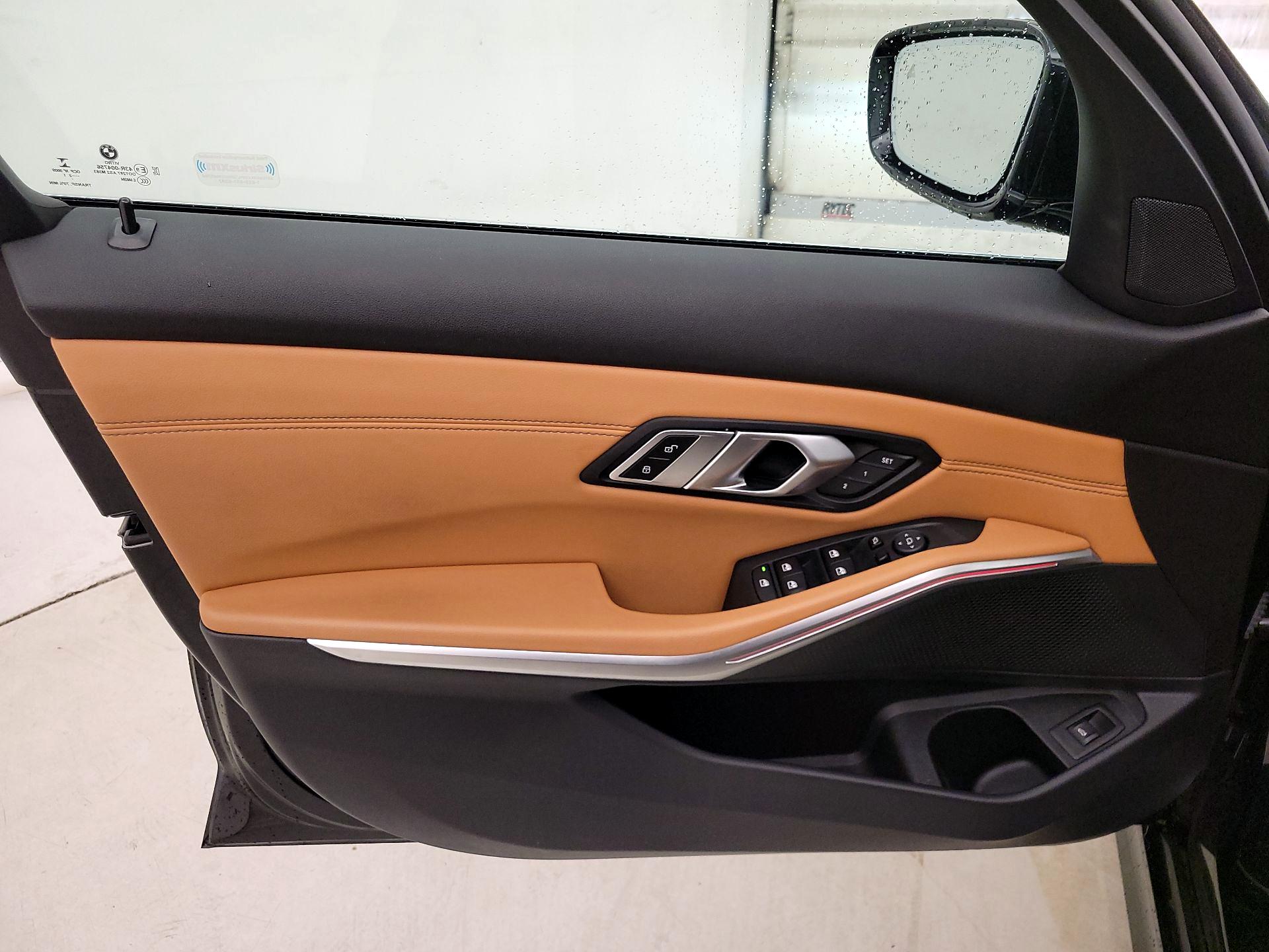 Thumbnail: 2021 BMW 3 Series - 12