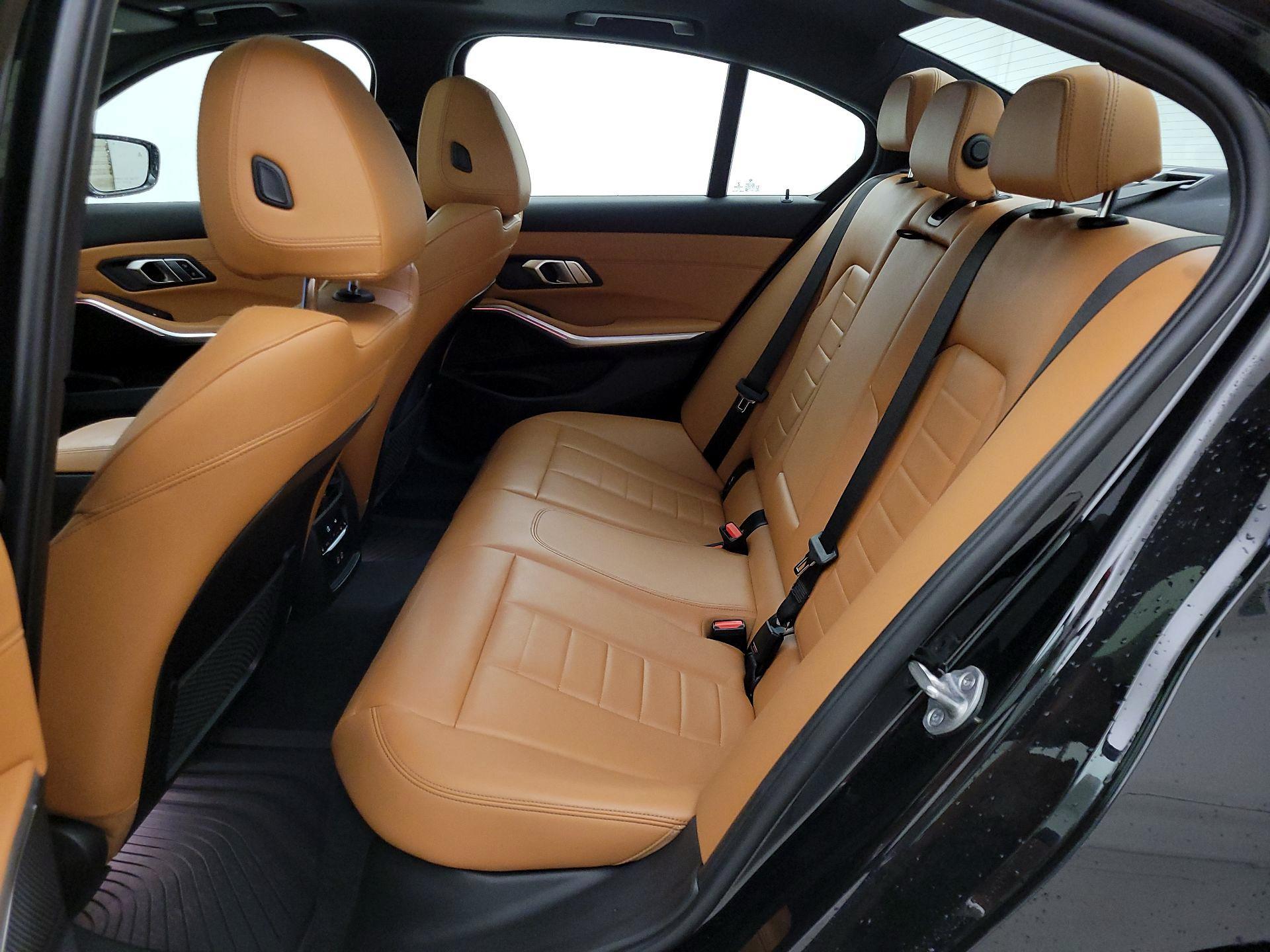 Thumbnail: 2021 BMW 3 Series - 20