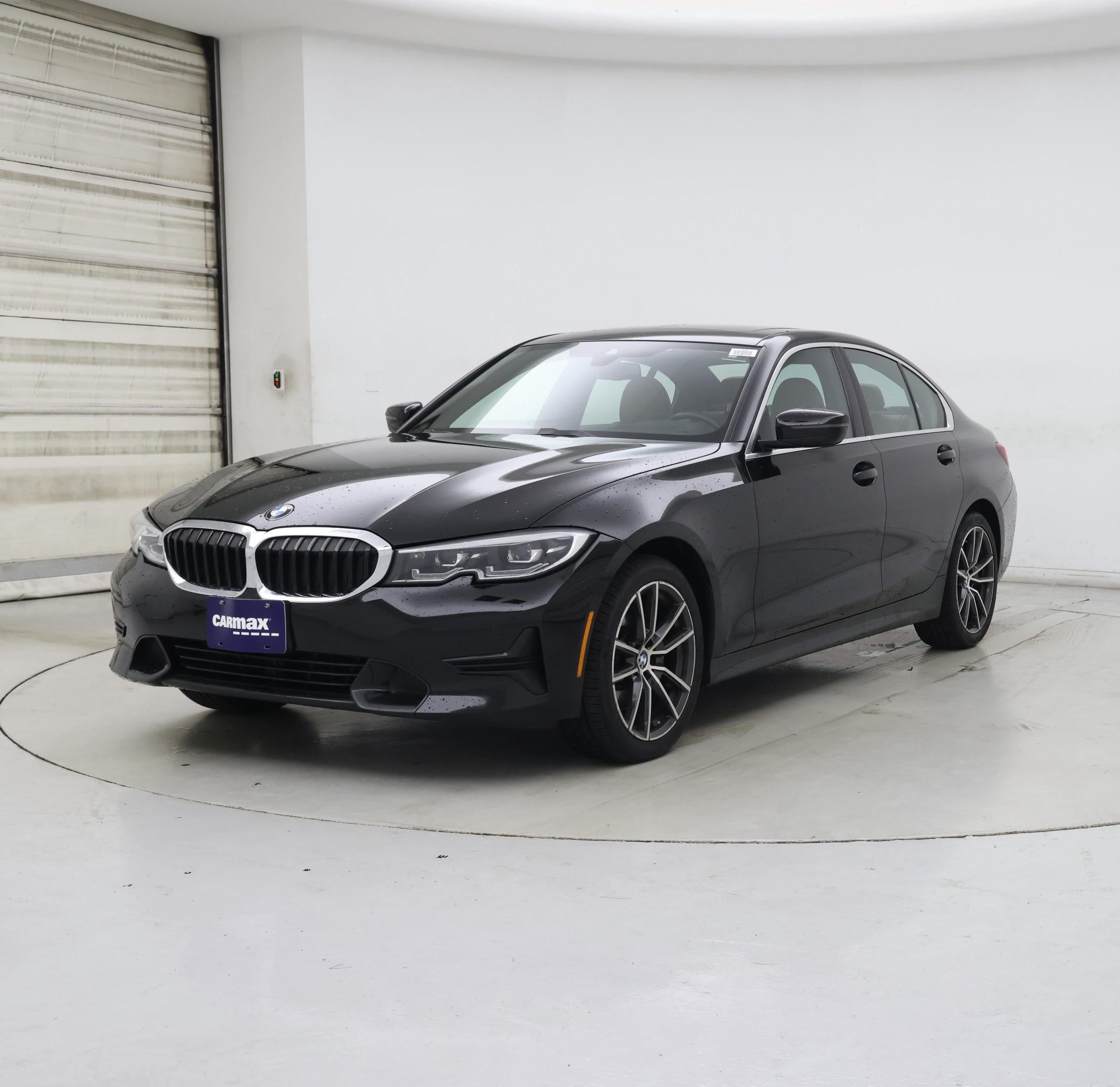 Thumbnail: 2021 BMW 3 Series - 4