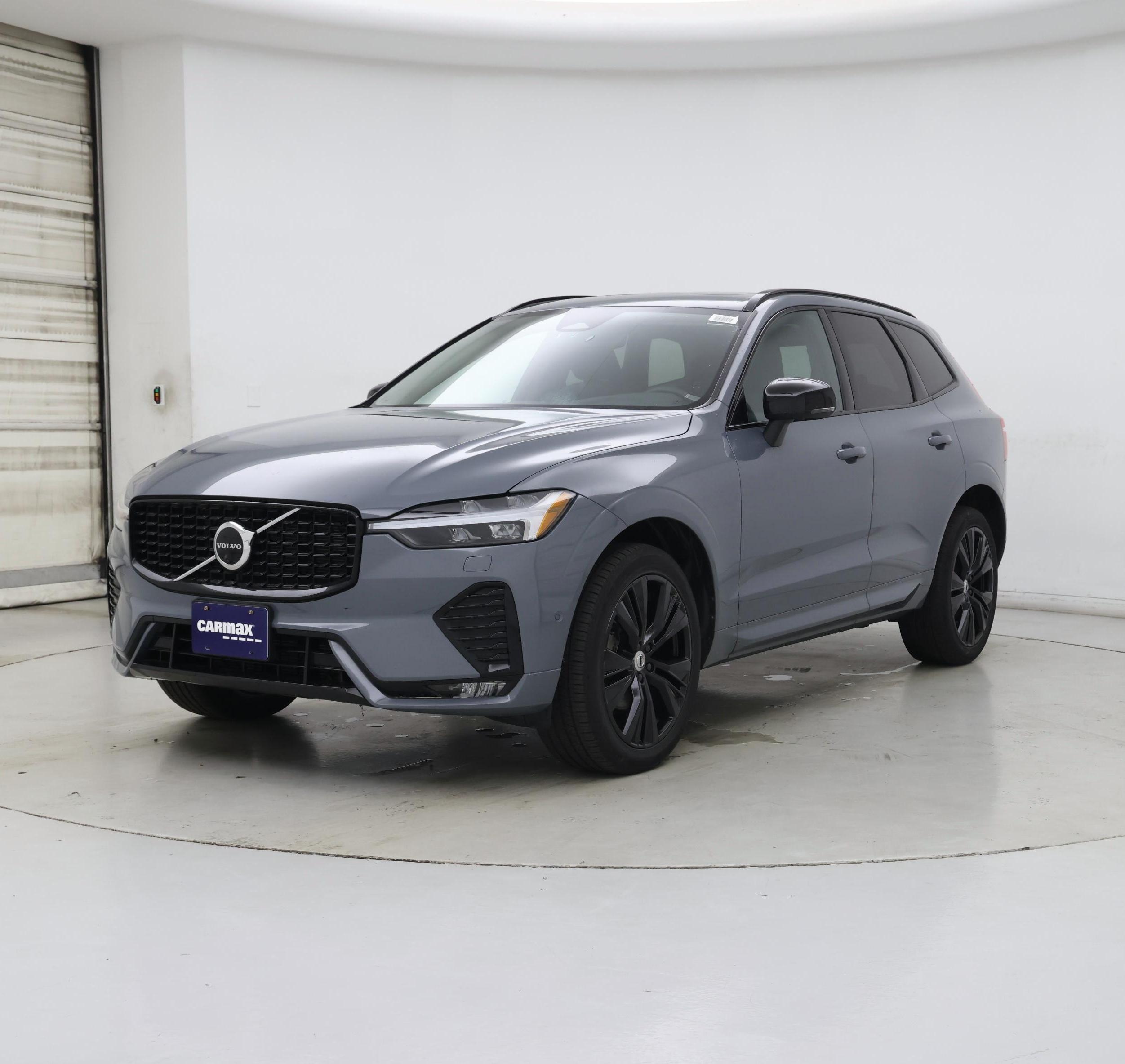 Thumbnail: 2023 Volvo XC60 - 4