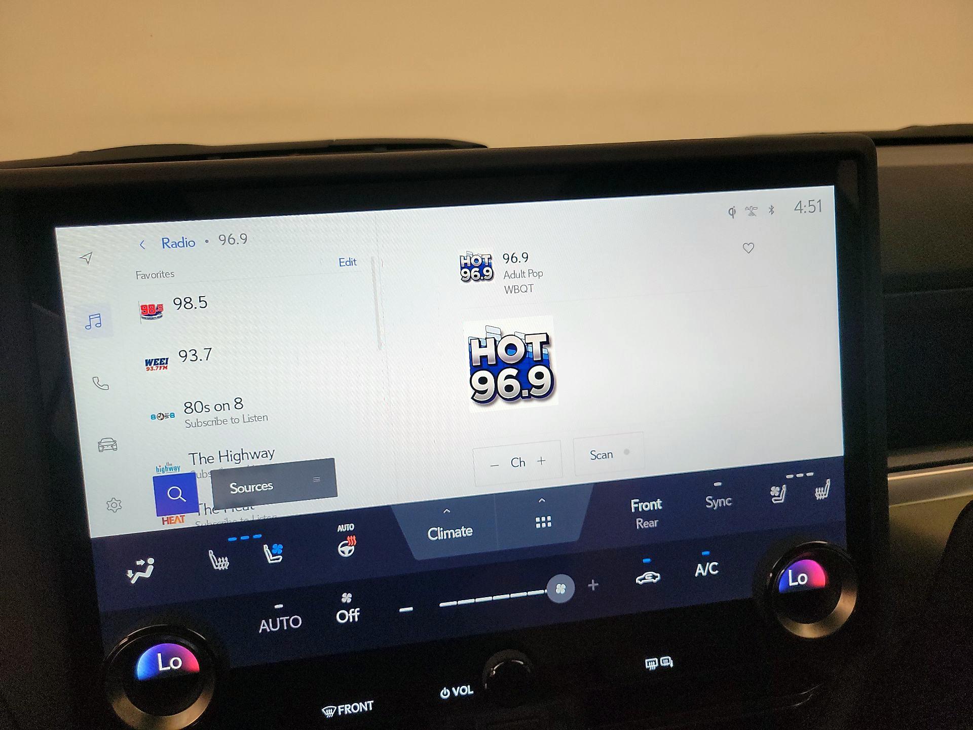 Thumbnail: 2024 Lexus GX - 15