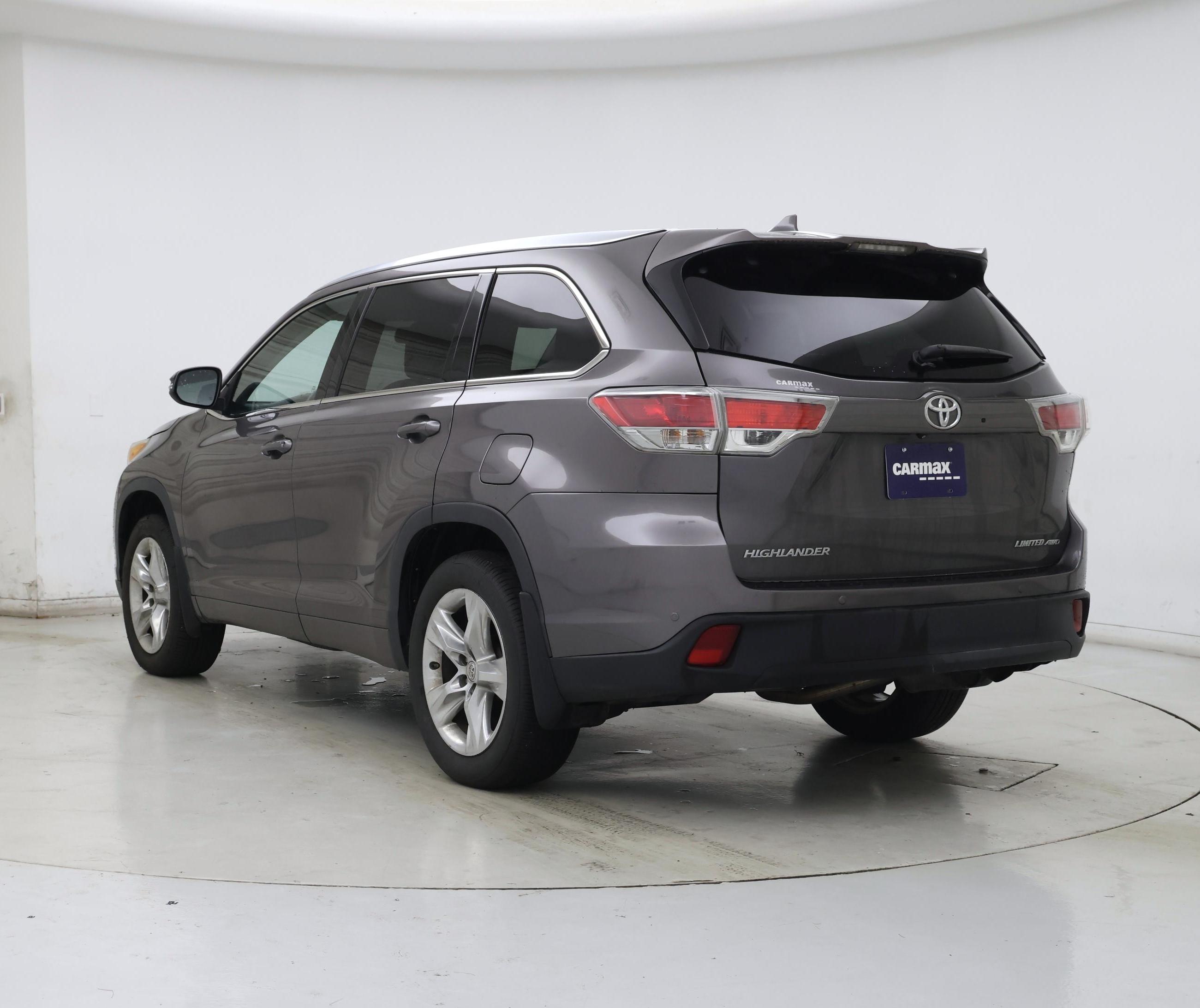 Thumbnail: 2015 Toyota Highlander - 2