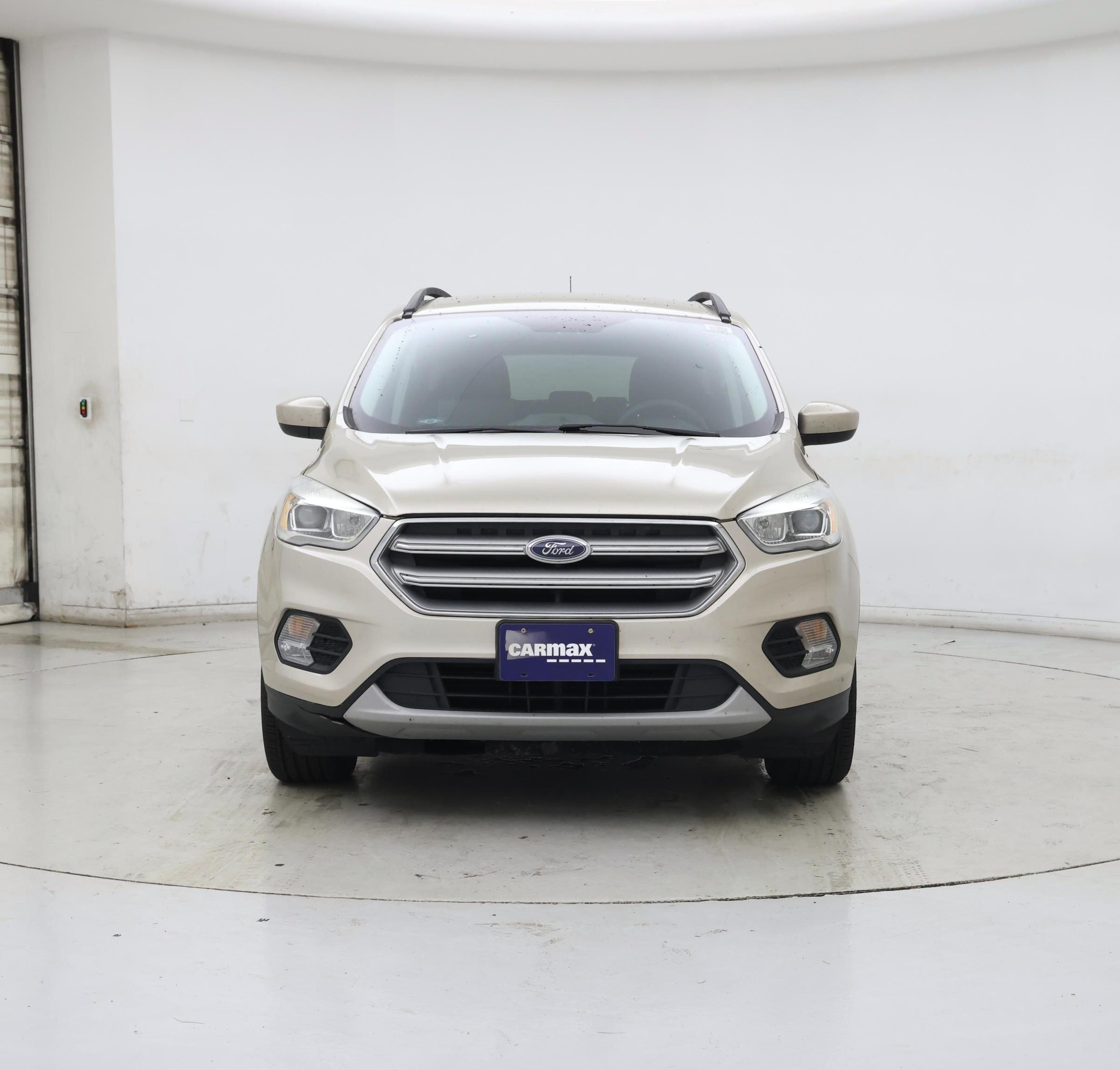 Thumbnail: 2017 Ford Escape - 5