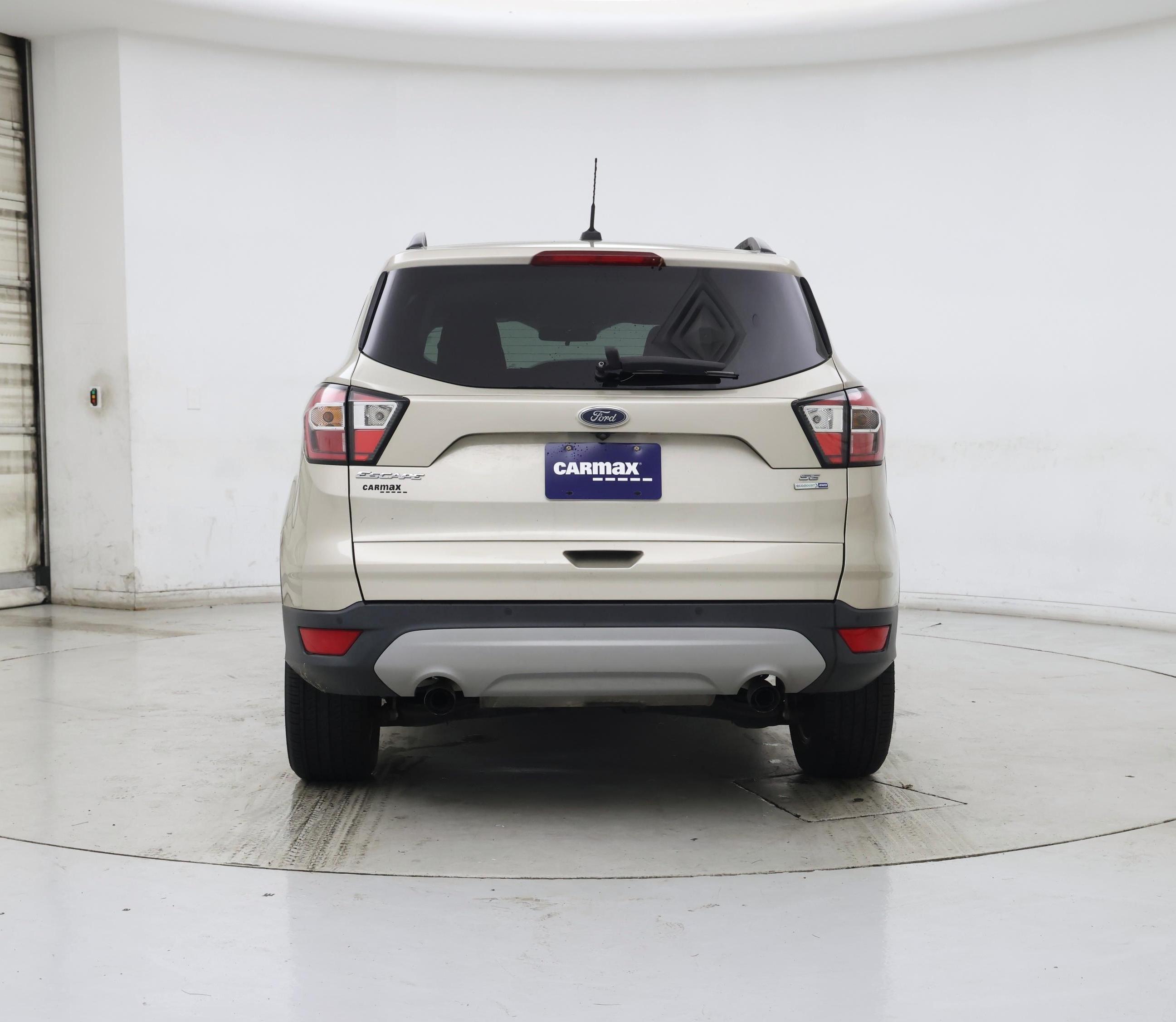 Thumbnail: 2017 Ford Escape - 6