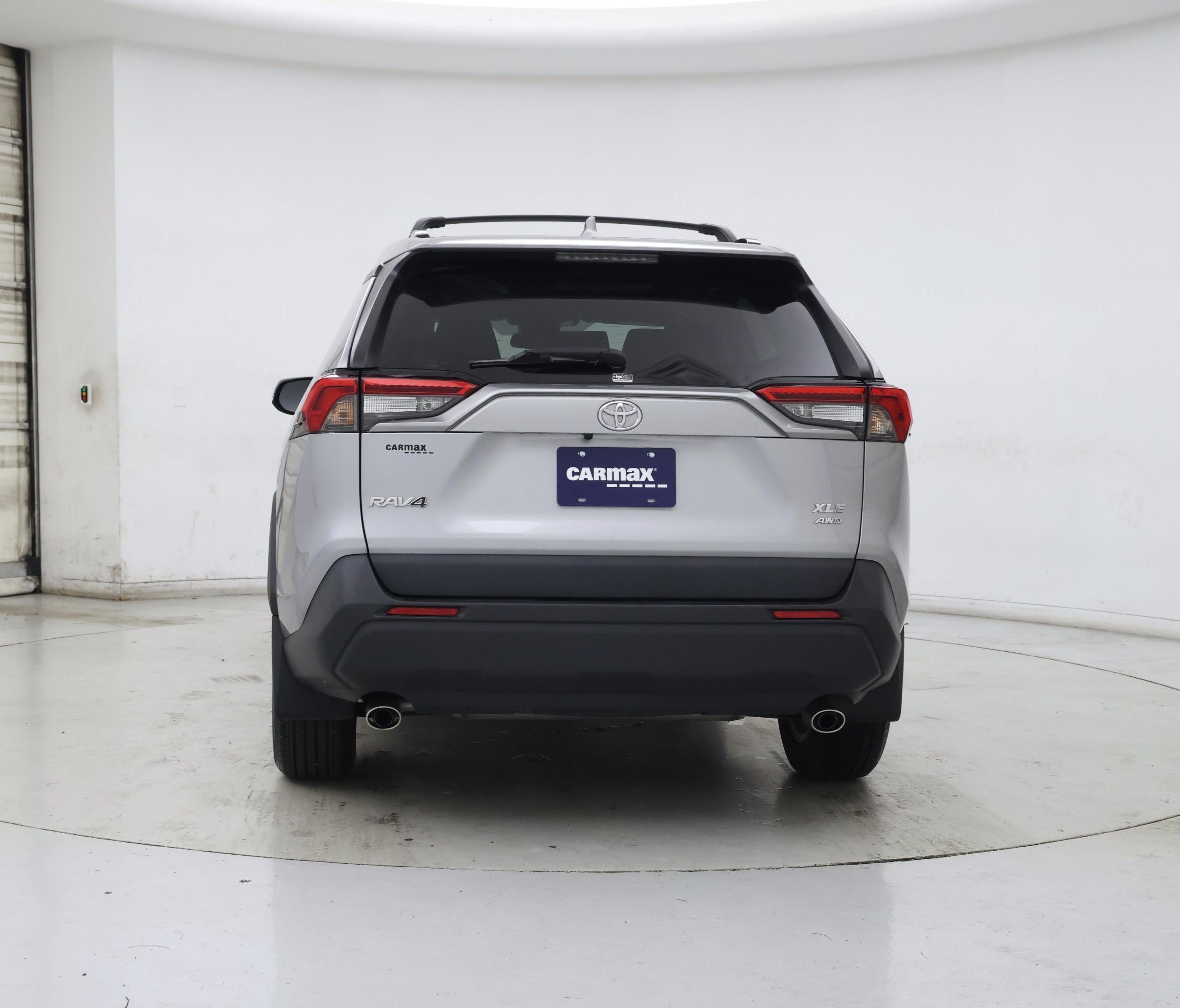Thumbnail: 2021 Toyota RAV4 - 6