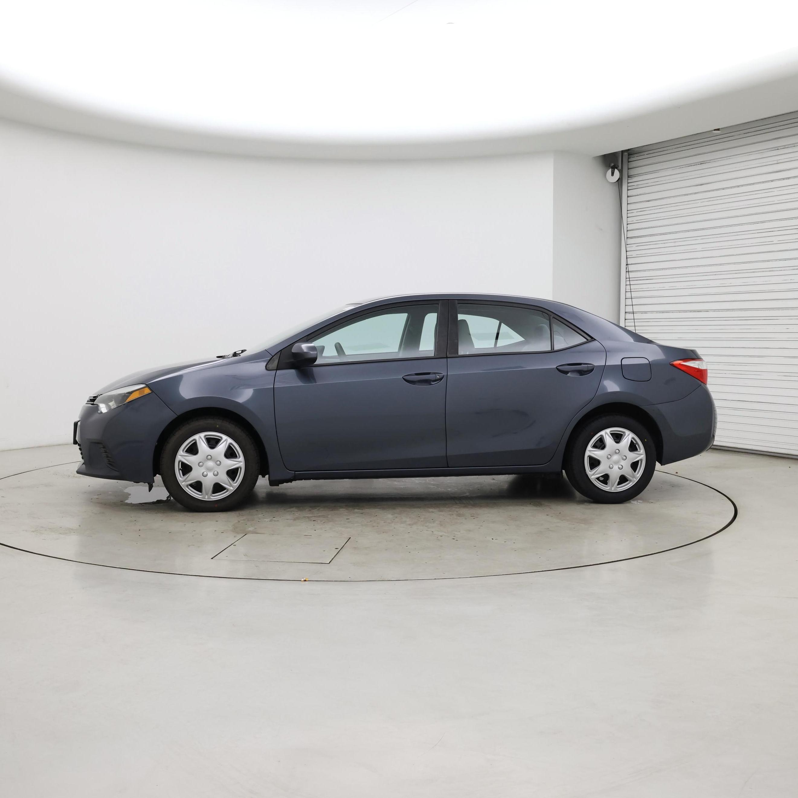 Thumbnail: 2016 Toyota Corolla - 3