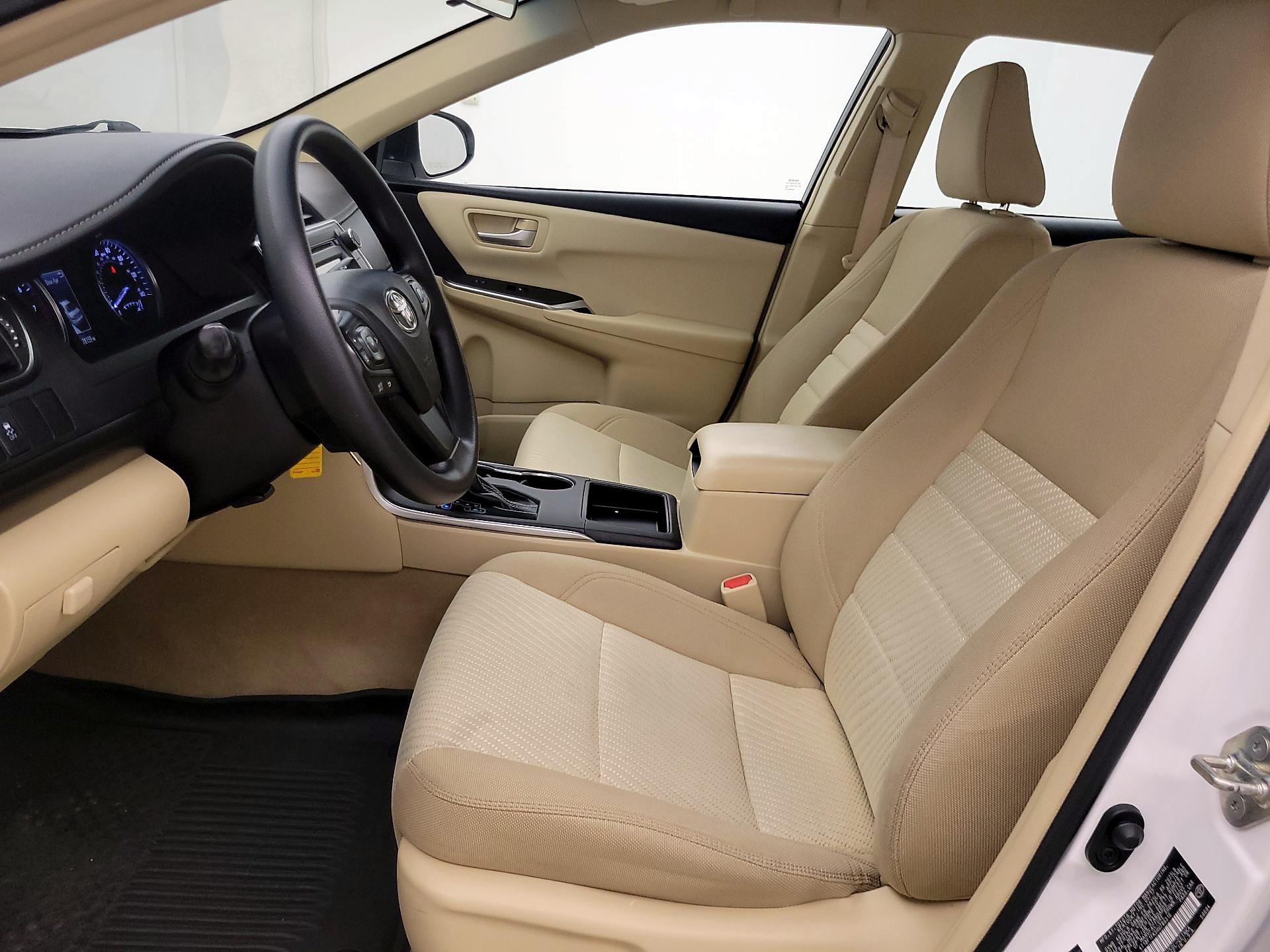 Thumbnail: 2017 Toyota Camry - 11