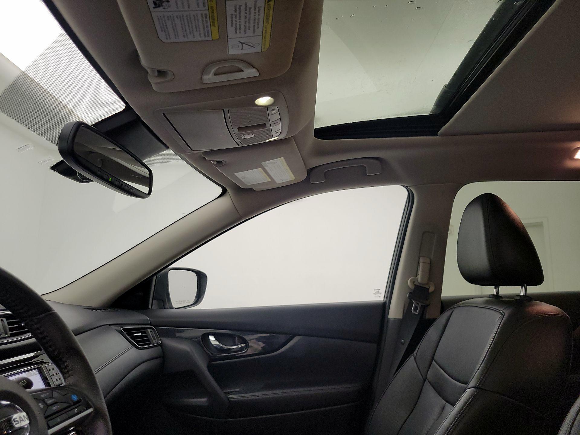 Thumbnail: 2020 Nissan Rogue - 20