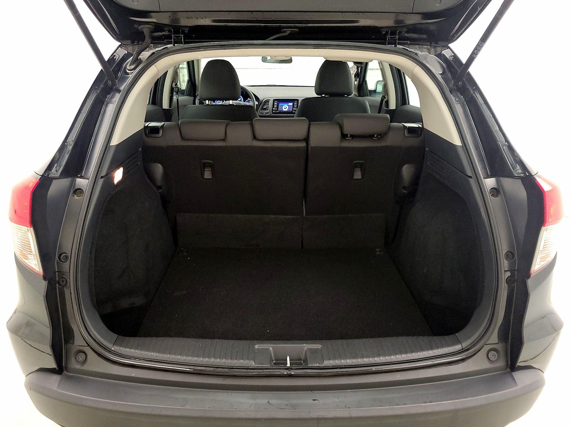 Thumbnail: 2022 Honda HR-V - 17