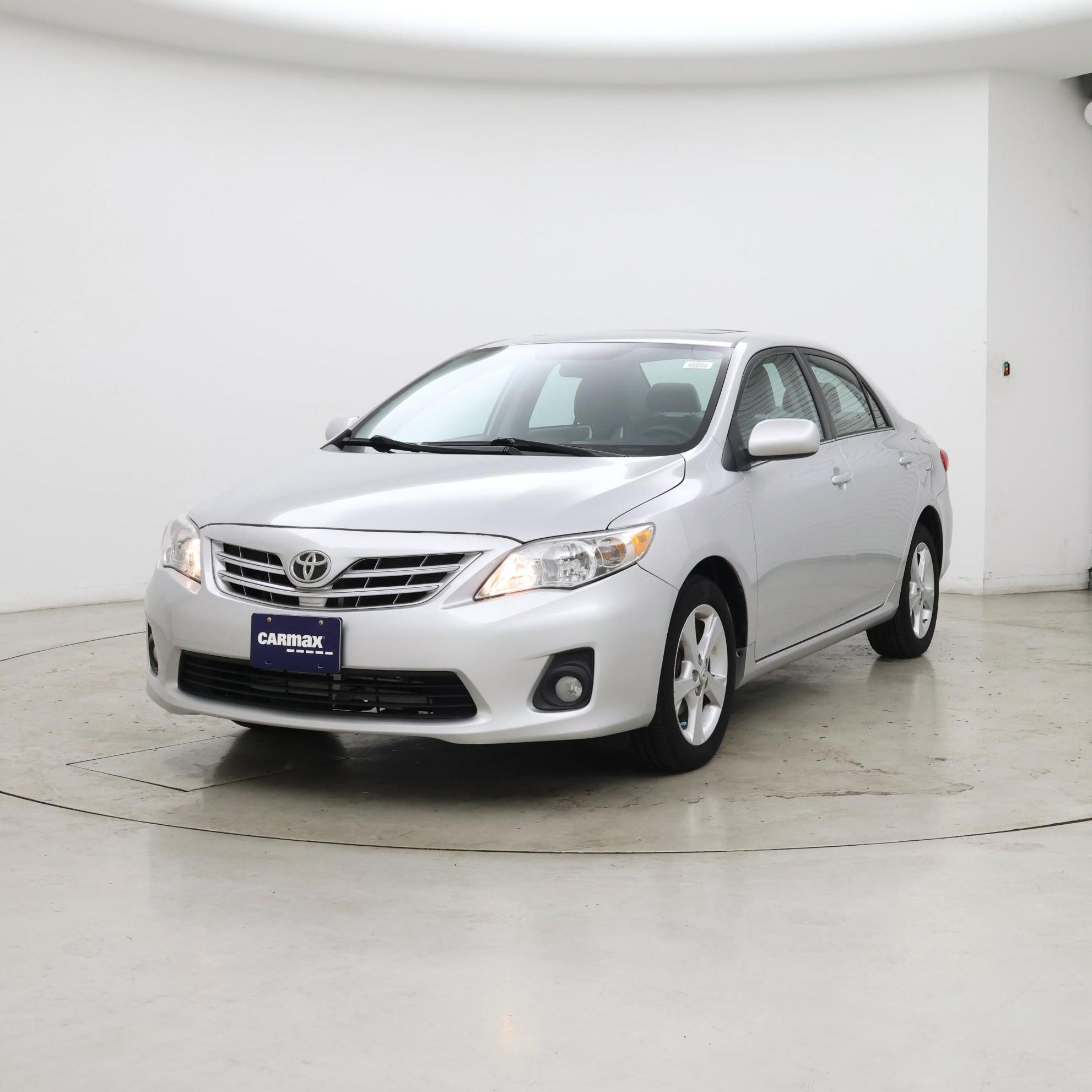Thumbnail: 2013 Toyota Corolla - 4