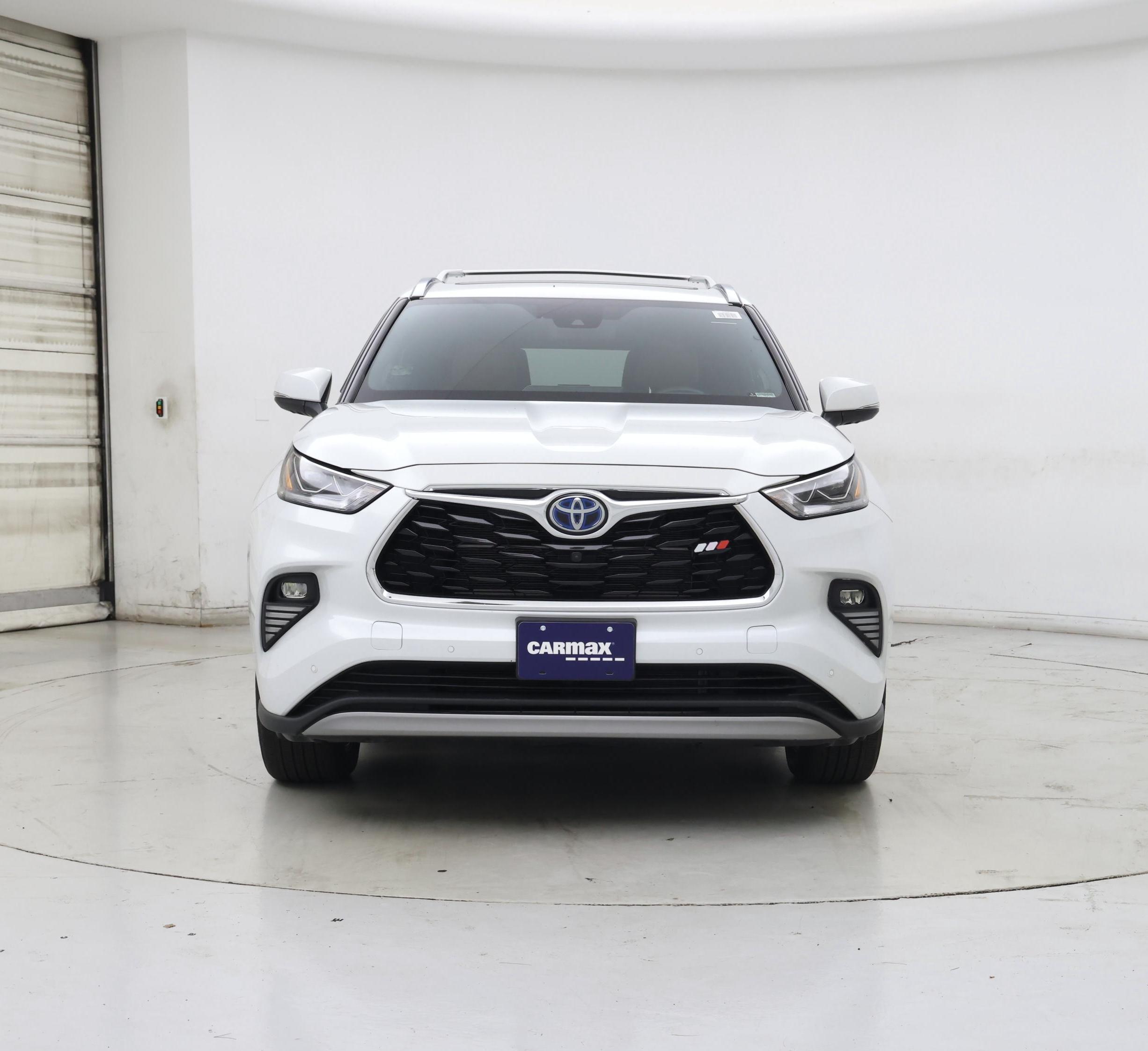 Thumbnail: 2022 Toyota Highlander - 5