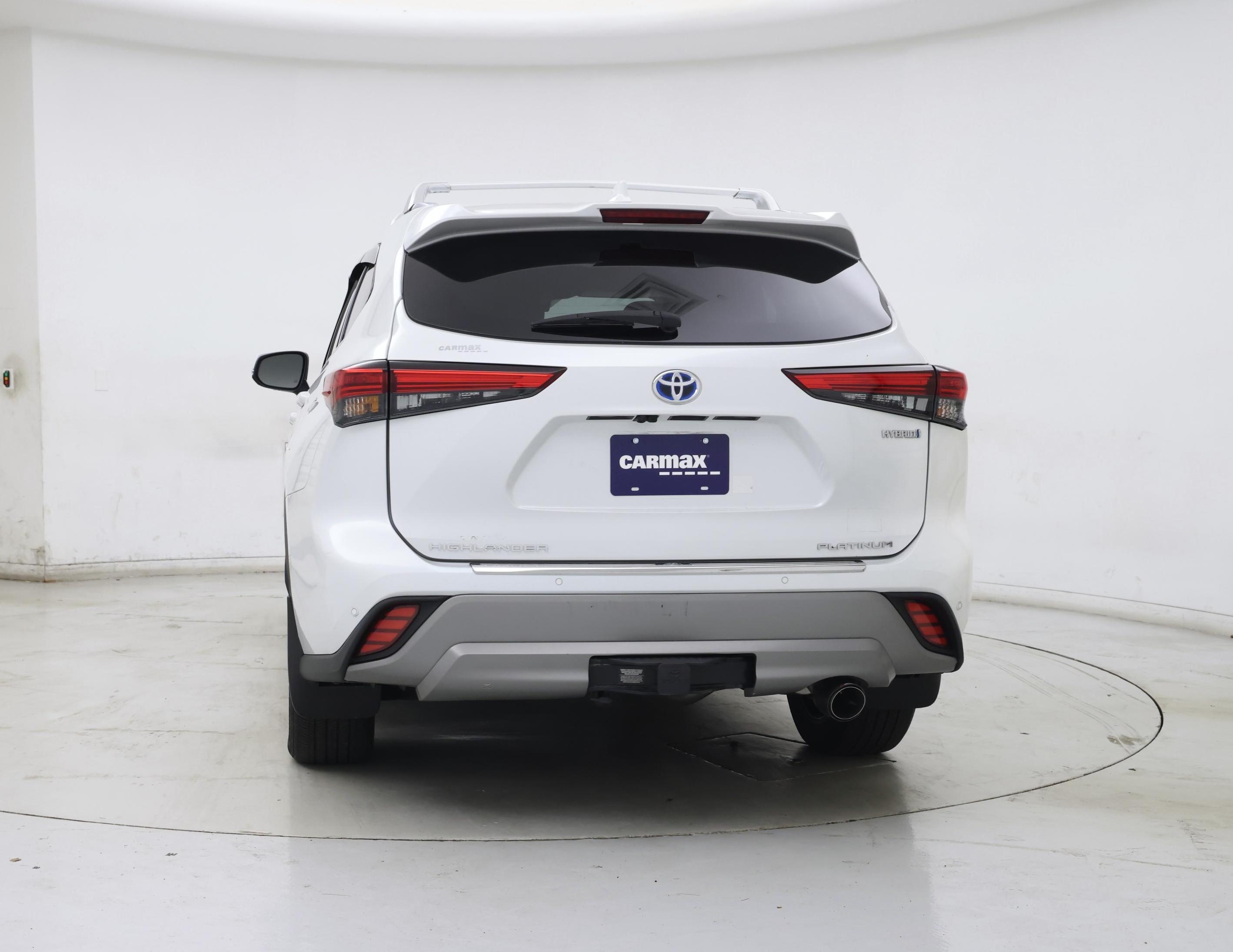 Thumbnail: 2022 Toyota Highlander - 6