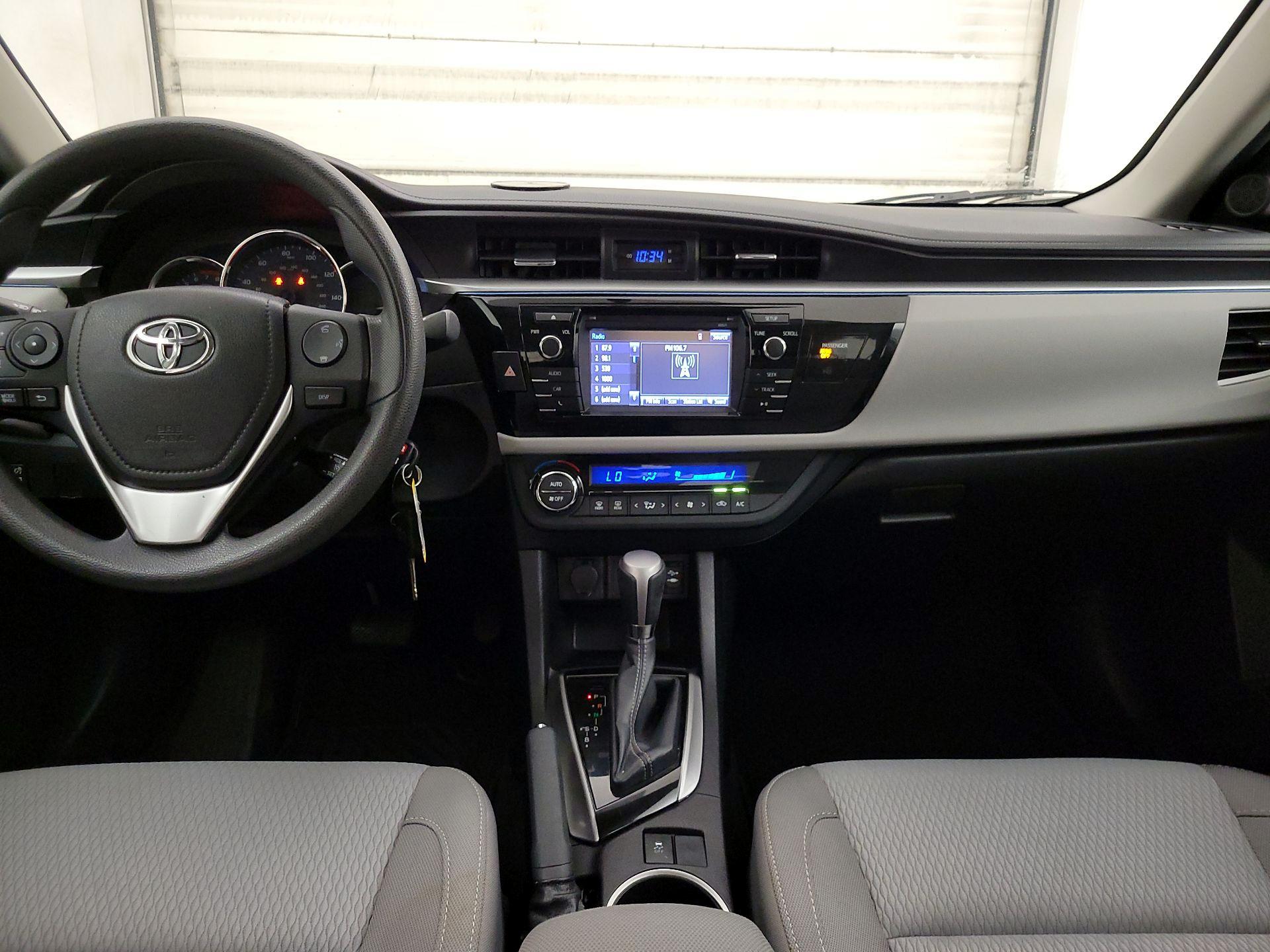 Thumbnail: 2016 Toyota Corolla - 9