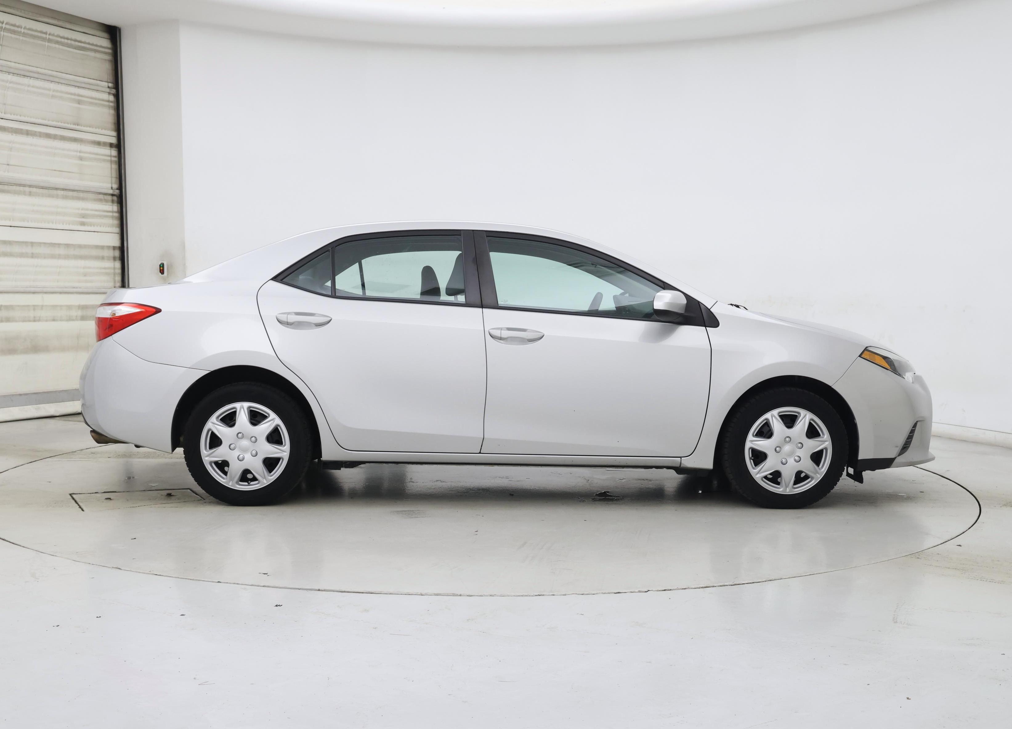 Thumbnail: 2016 Toyota Corolla - 7