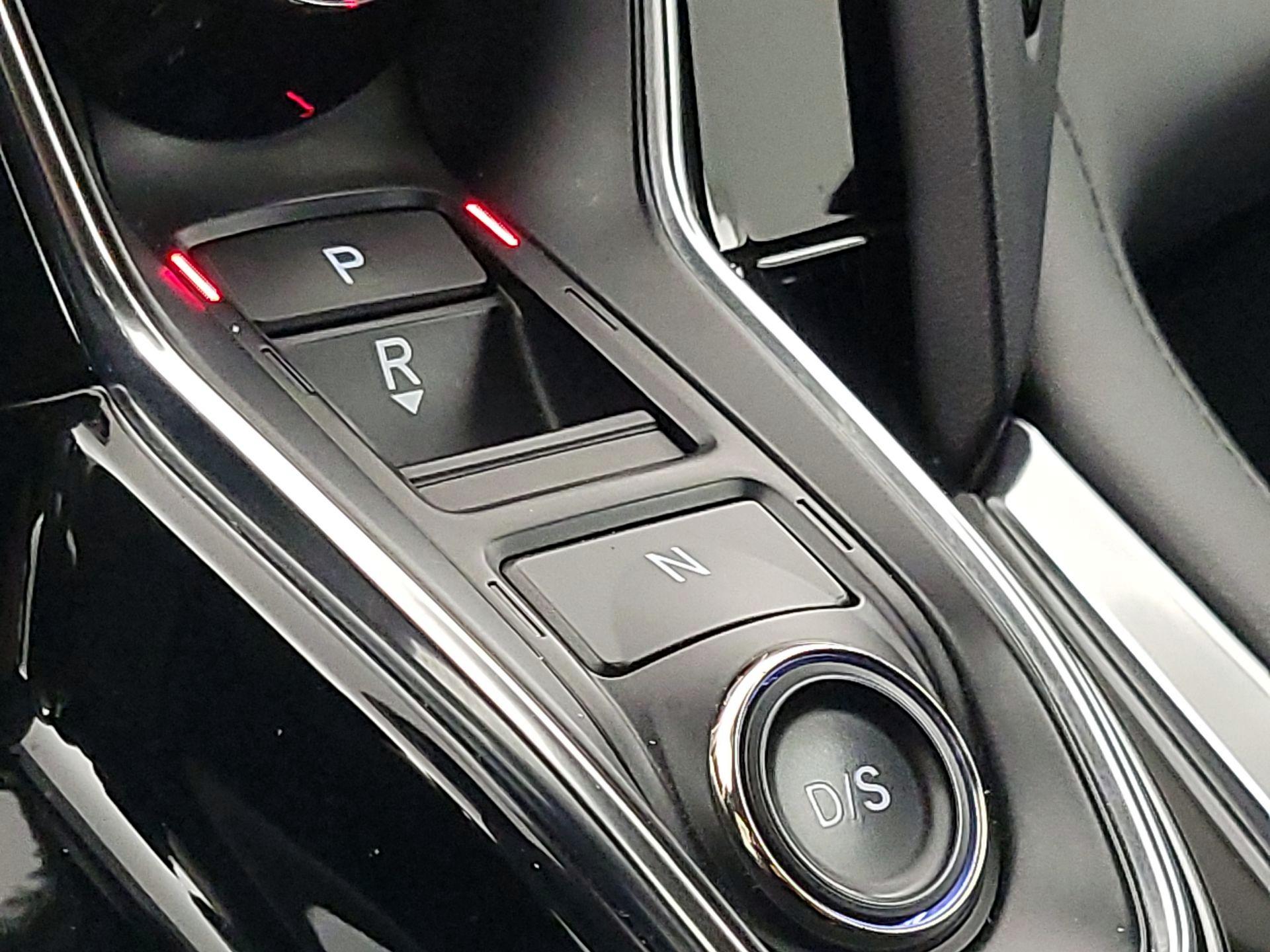 Thumbnail: 2021 Acura RDX - 17