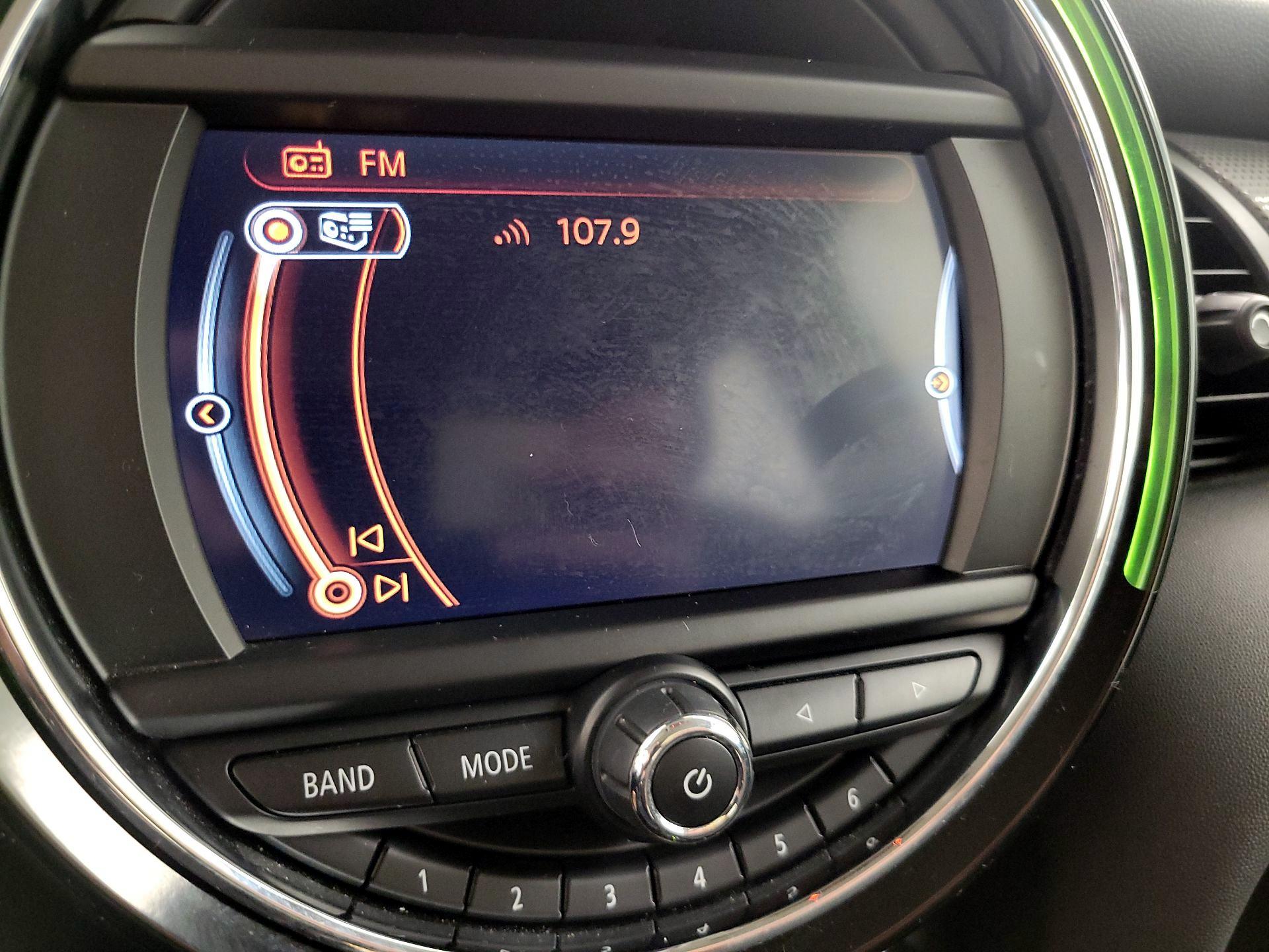 Thumbnail: 2018 MINI Cooper Hardtop - 15