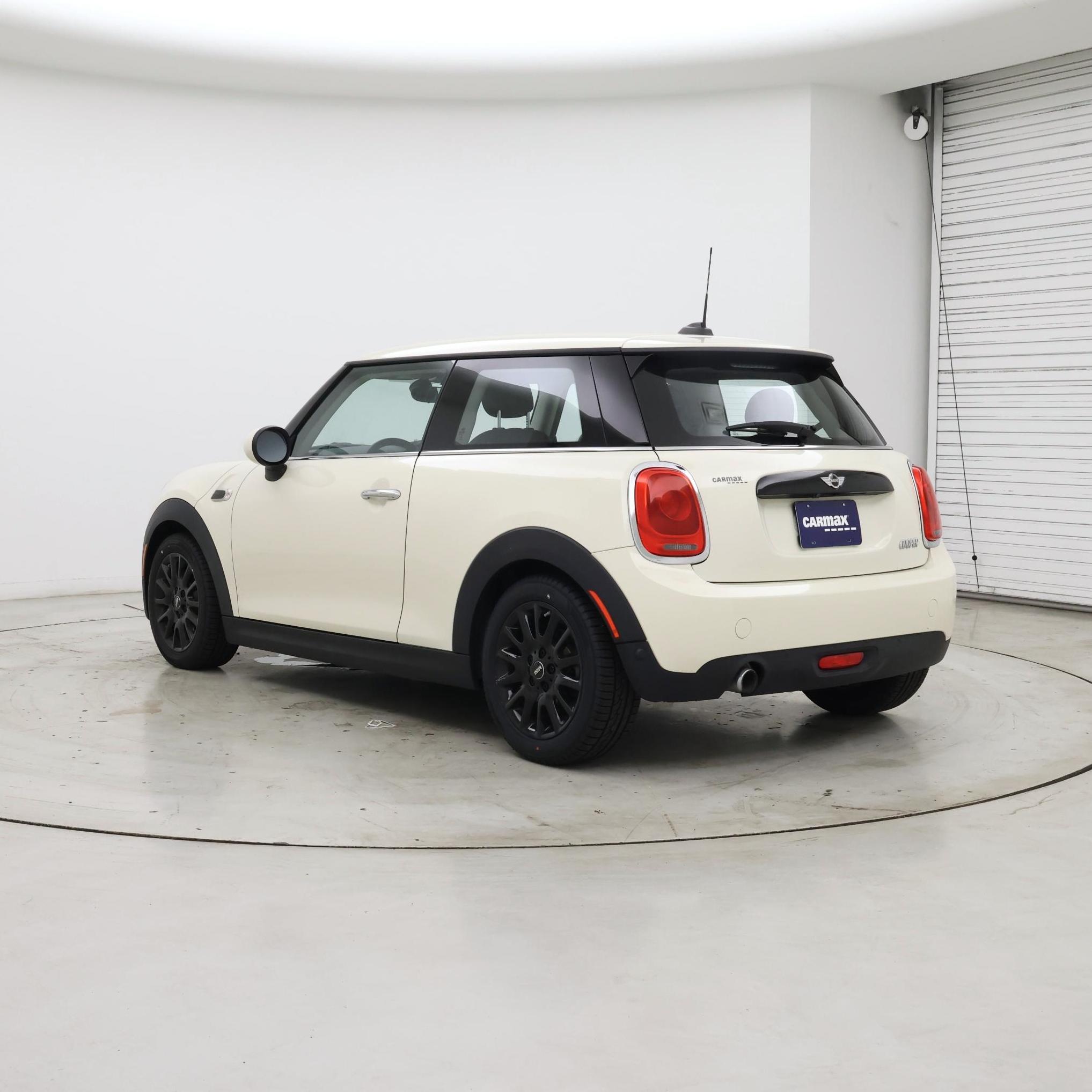 Thumbnail: 2018 MINI Cooper Hardtop - 2