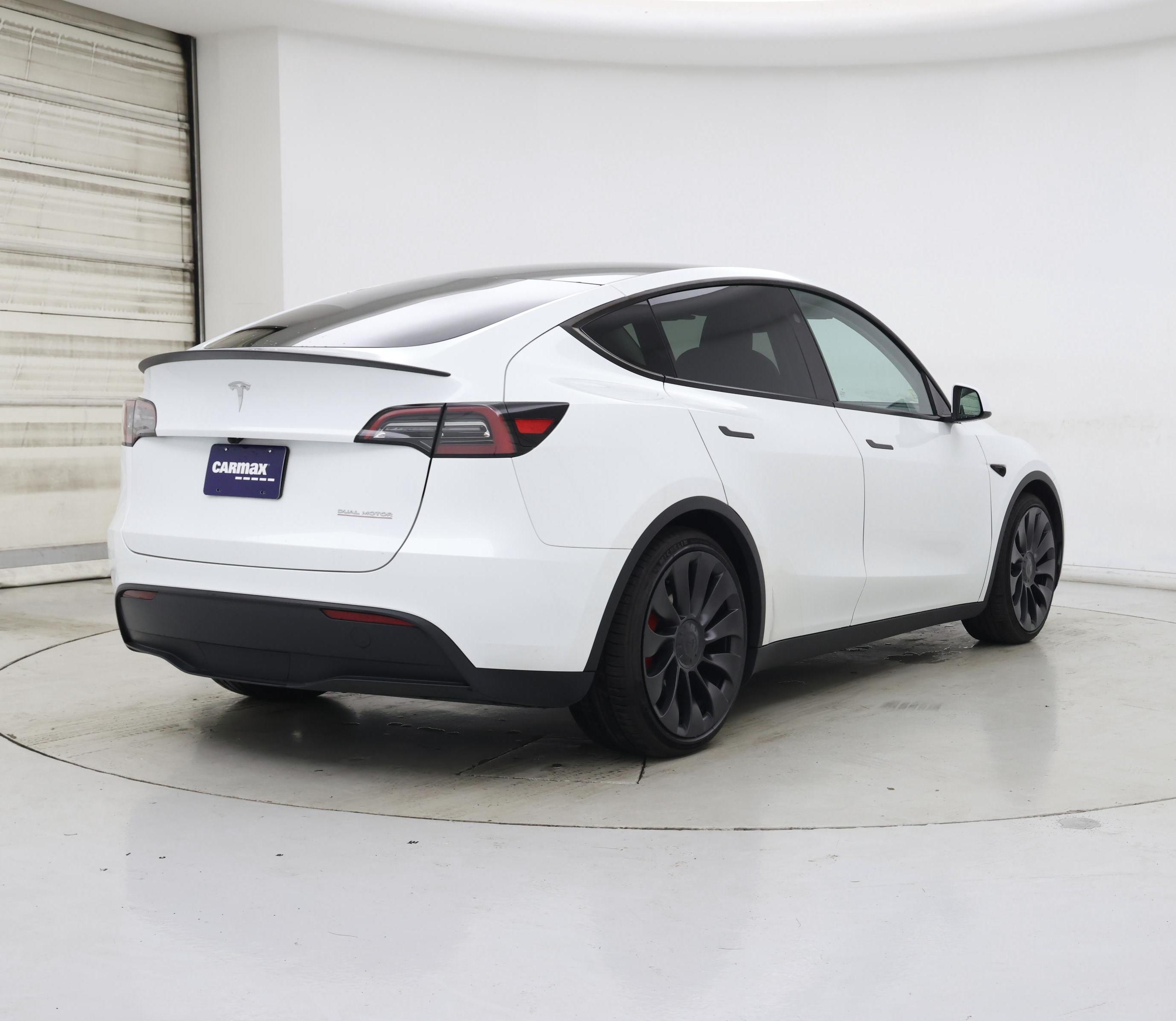 Thumbnail: 2023 Tesla Model Y - 8
