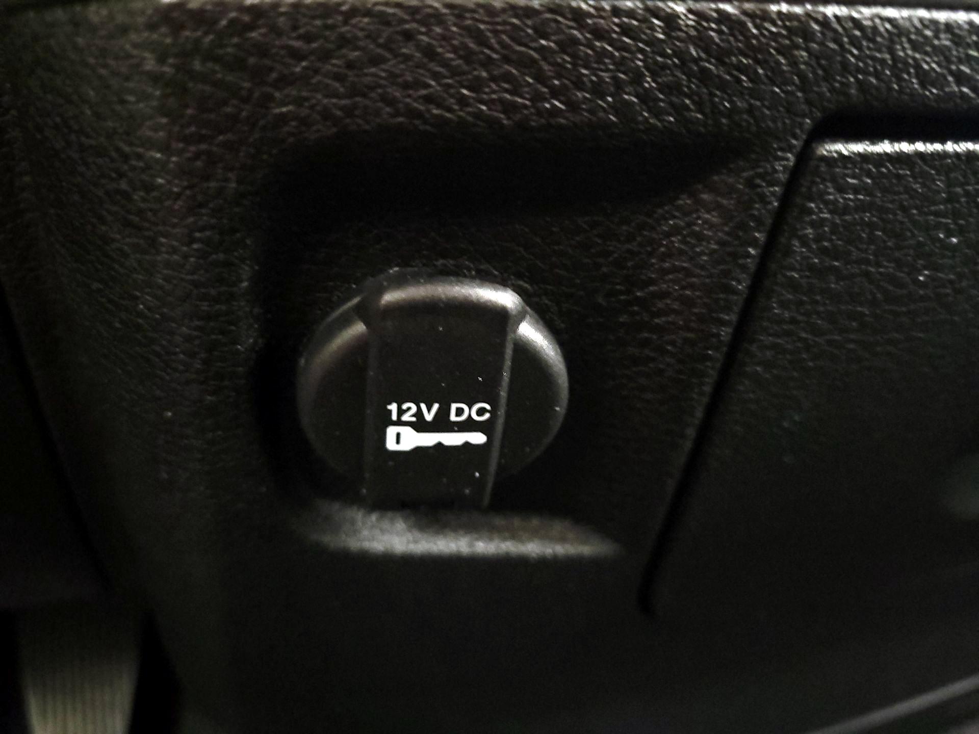 Thumbnail: 2019 RAM 1500 Classic - 18