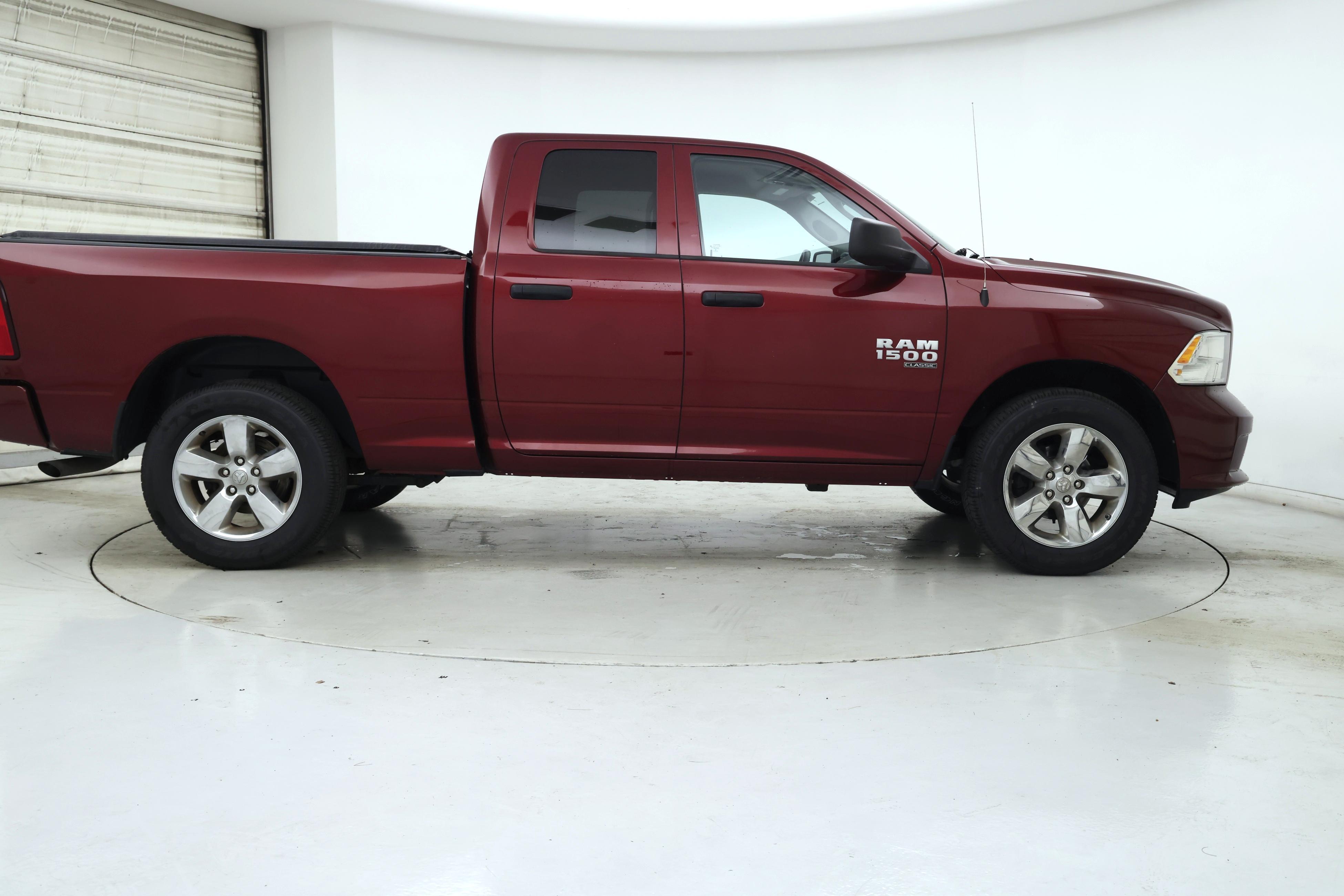 Thumbnail: 2019 RAM 1500 Classic - 7