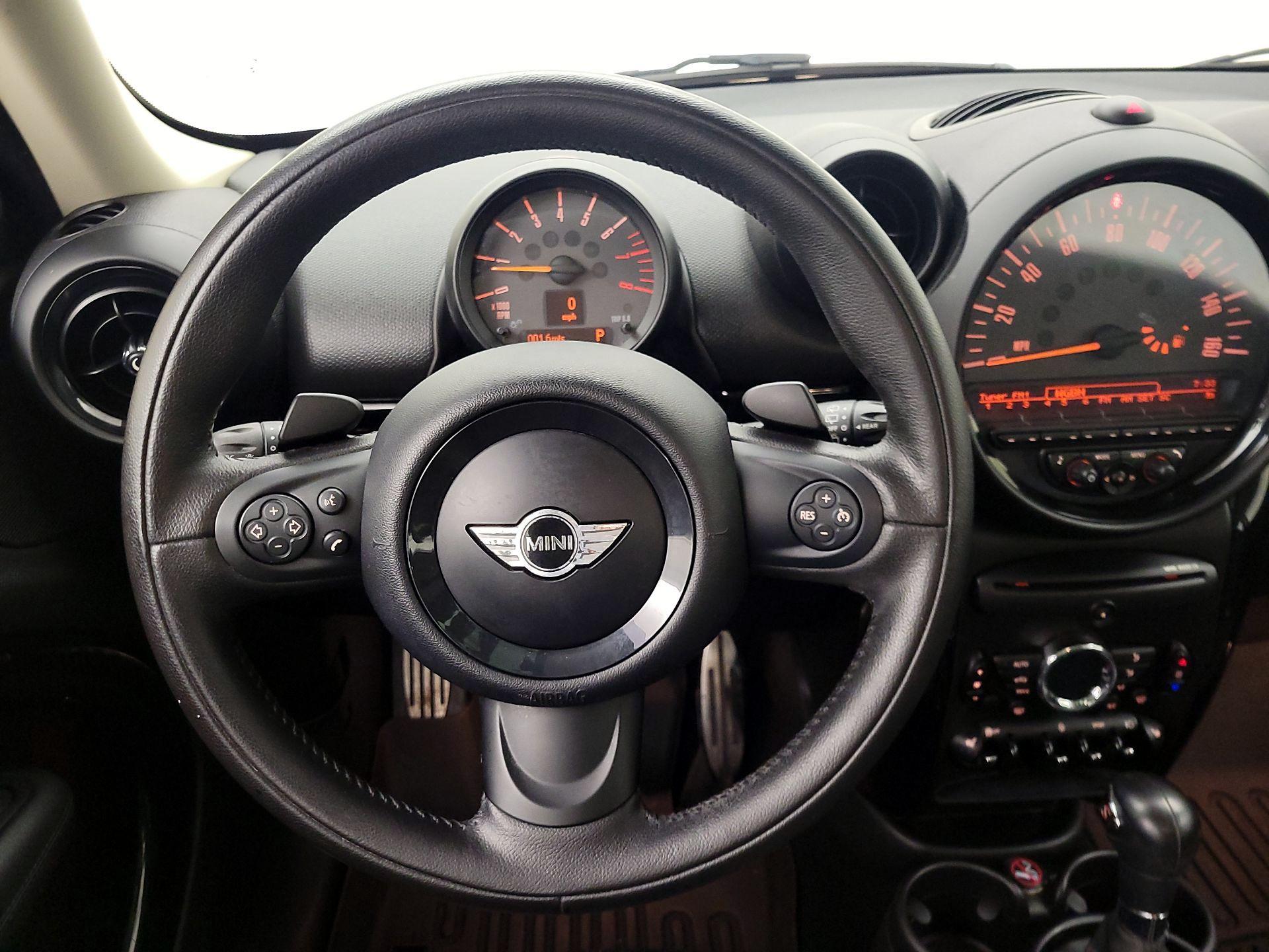 Thumbnail: 2016 MINI Cooper Countryman - 10