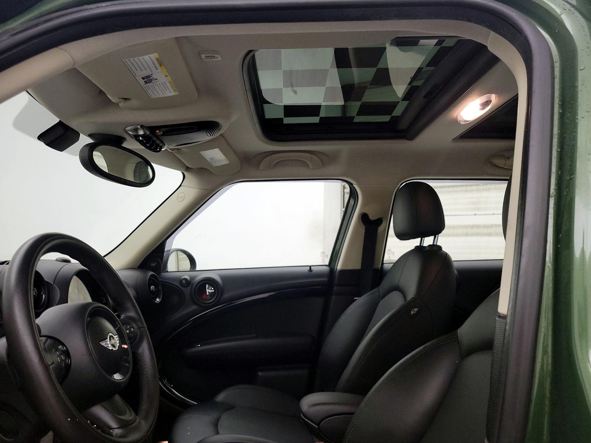 Thumbnail: 2016 MINI Cooper Countryman - 17