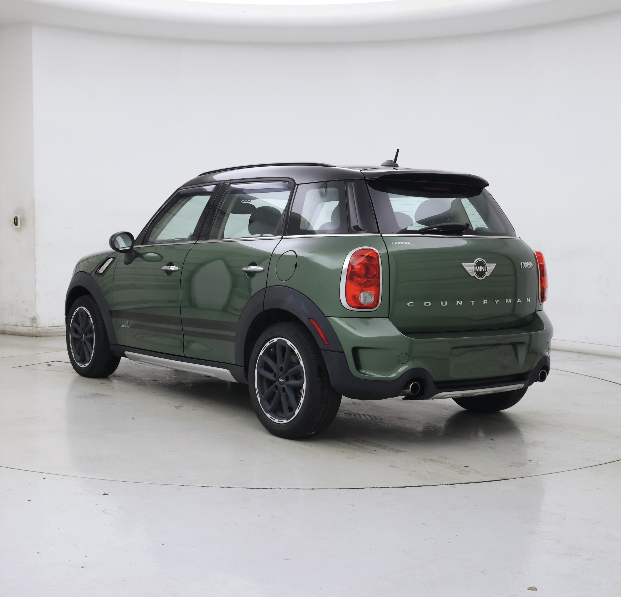 Thumbnail: 2016 MINI Cooper Countryman - 2