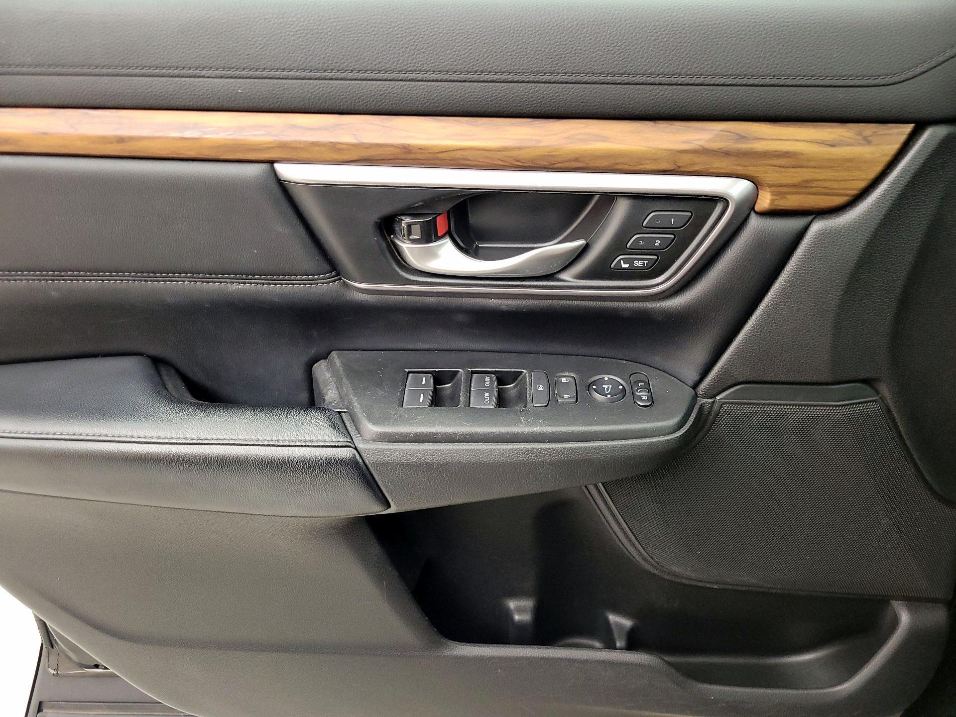Thumbnail: 2018 Honda CR-V - 12