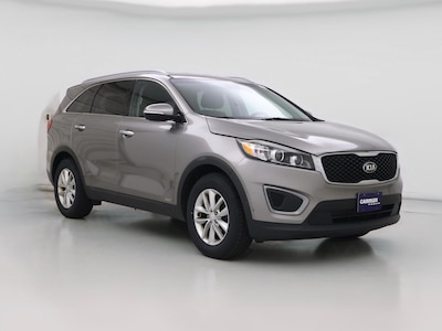 Tan 2016 Kia Sorento LX