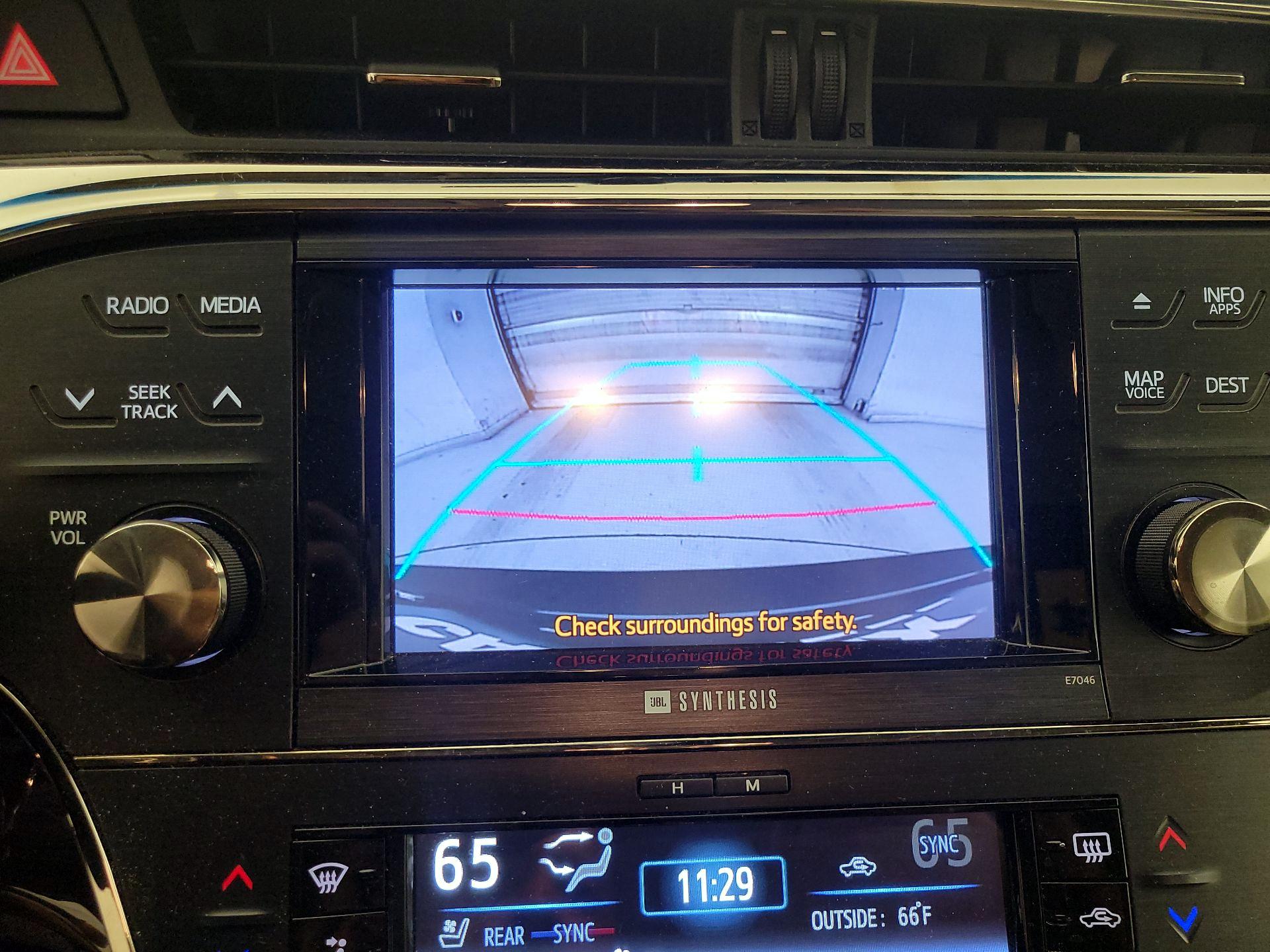 Thumbnail: 2013 Toyota Avalon - 15