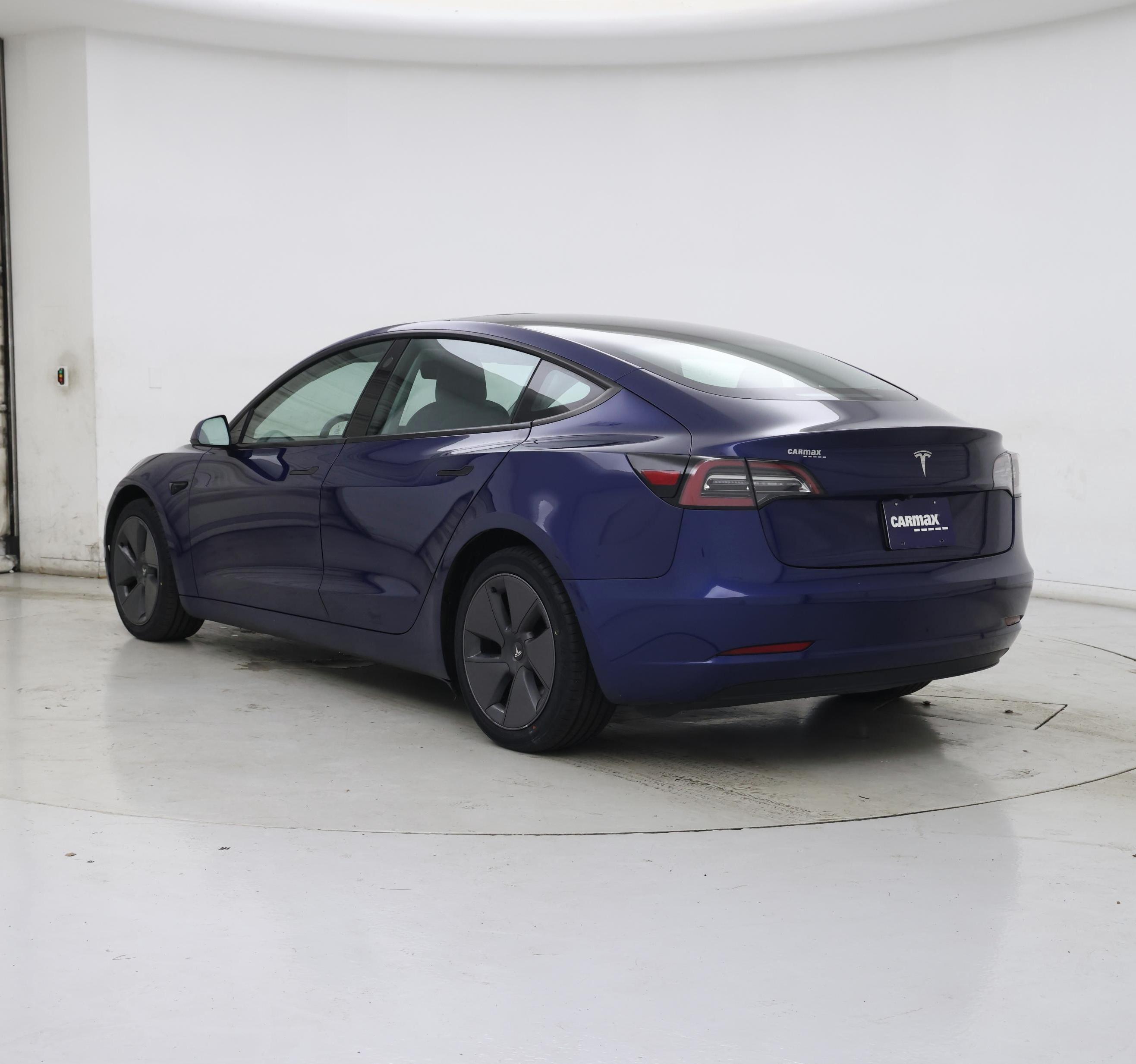 Thumbnail: 2021 Tesla Model 3 - 2