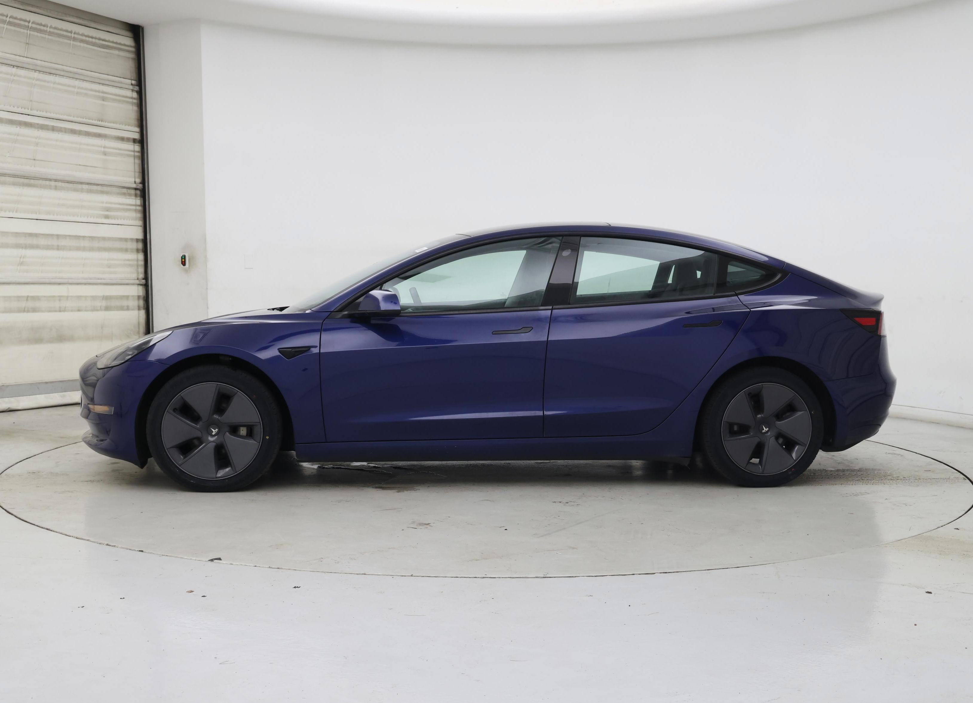 Thumbnail: 2021 Tesla Model 3 - 3