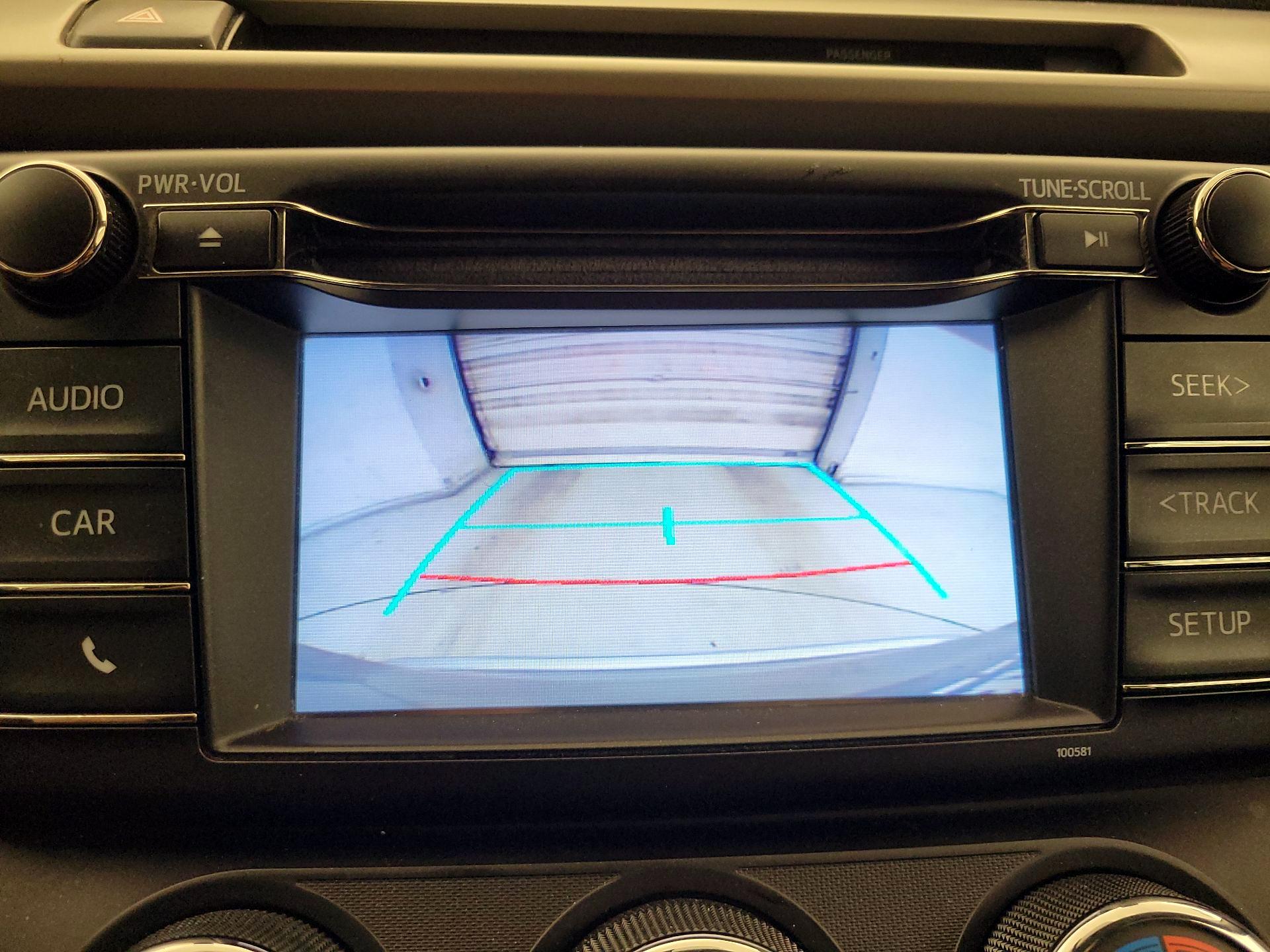 Thumbnail: 2016 Toyota RAV4 - 14