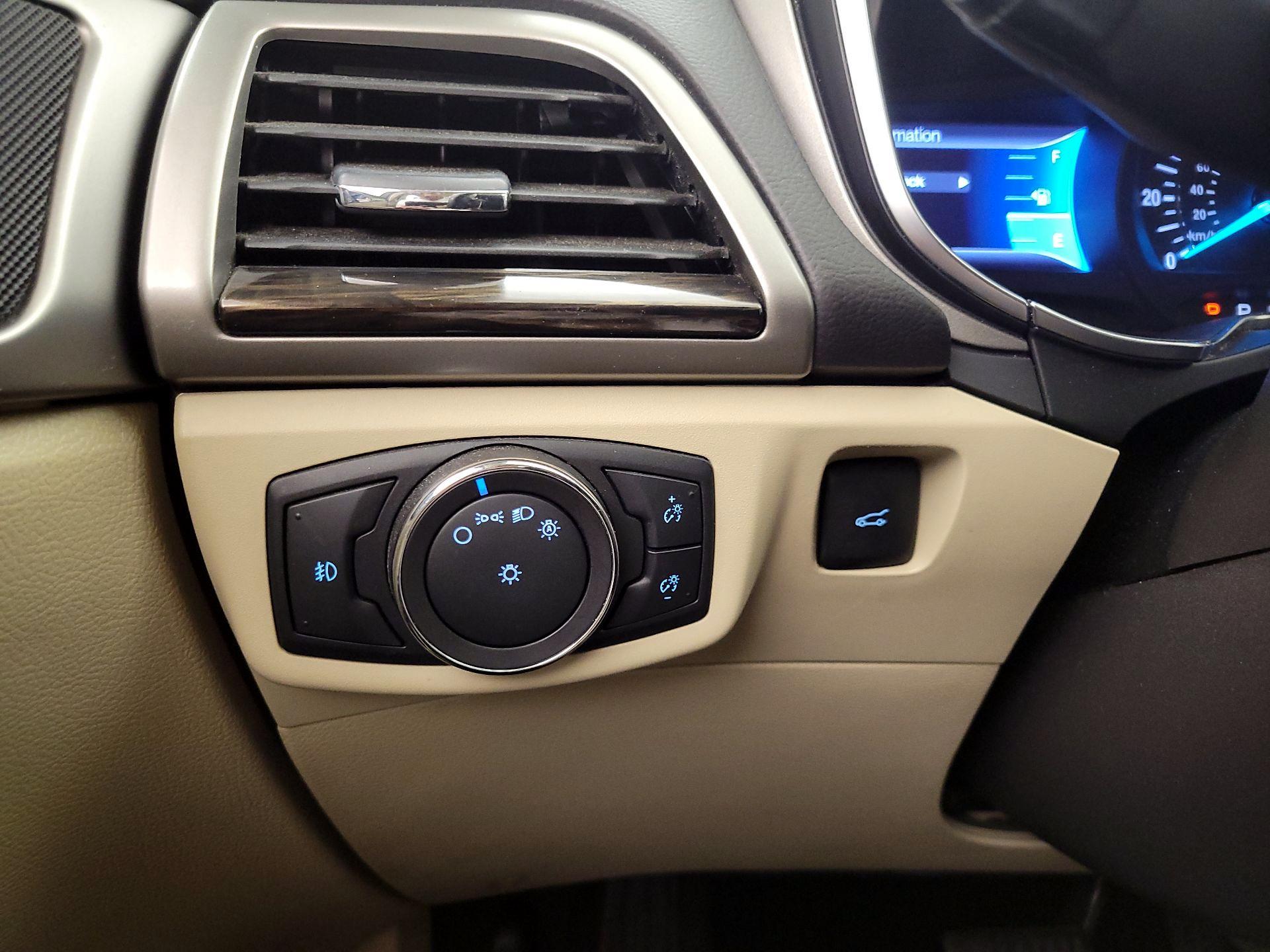 Thumbnail: 2013 Ford Fusion - 13