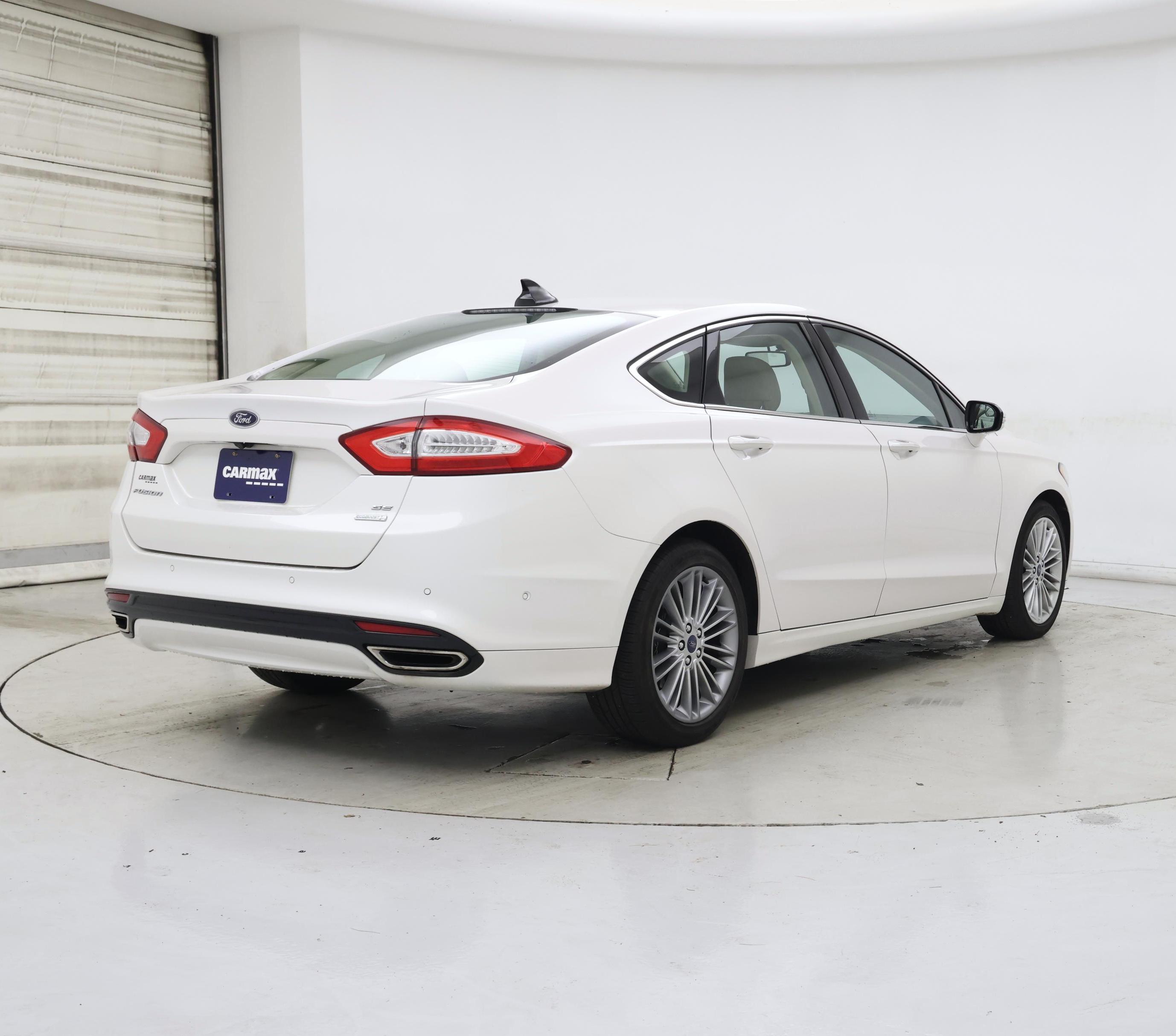Thumbnail: 2013 Ford Fusion - 8