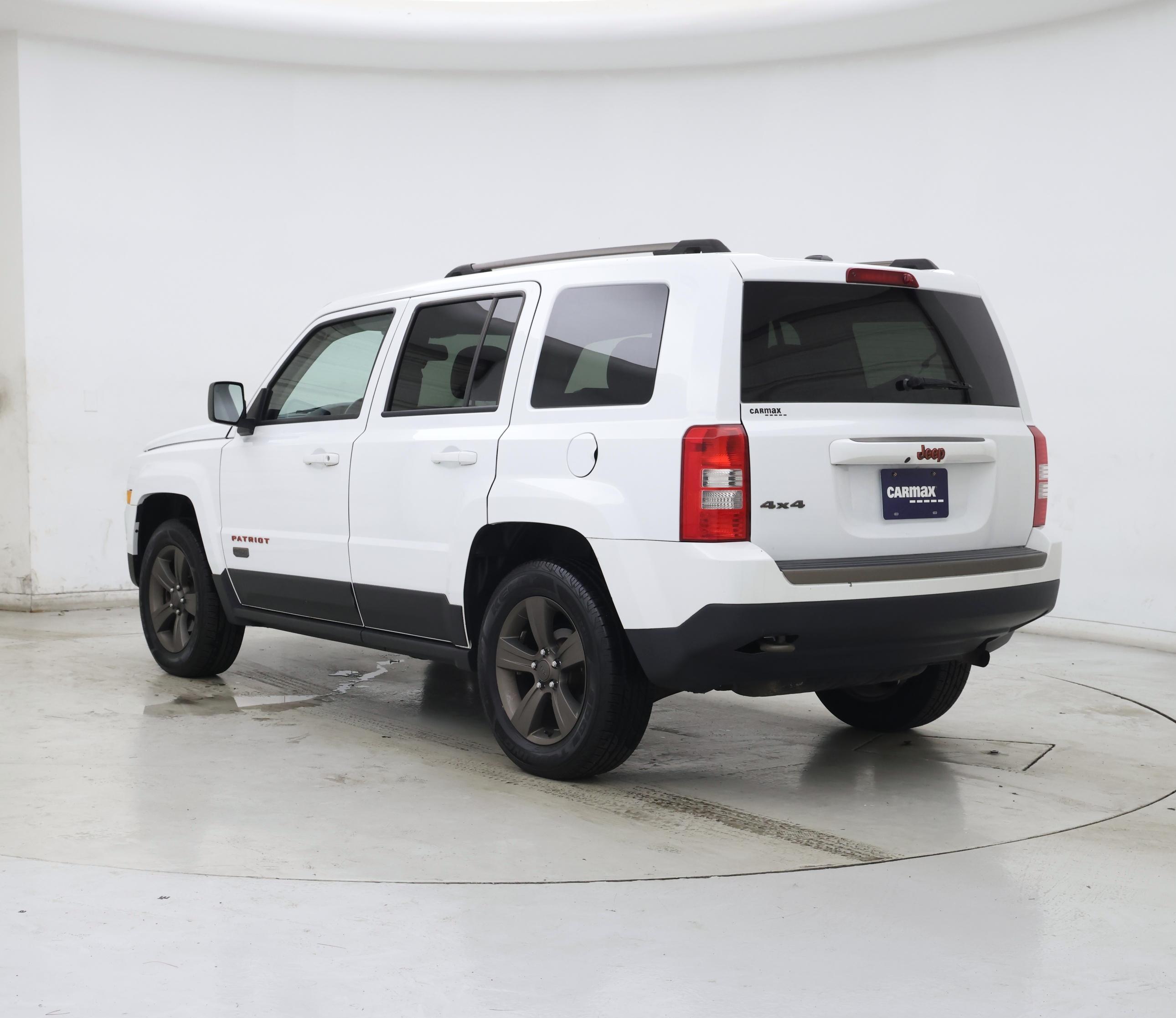 Thumbnail: 2017 Jeep Patriot - 2