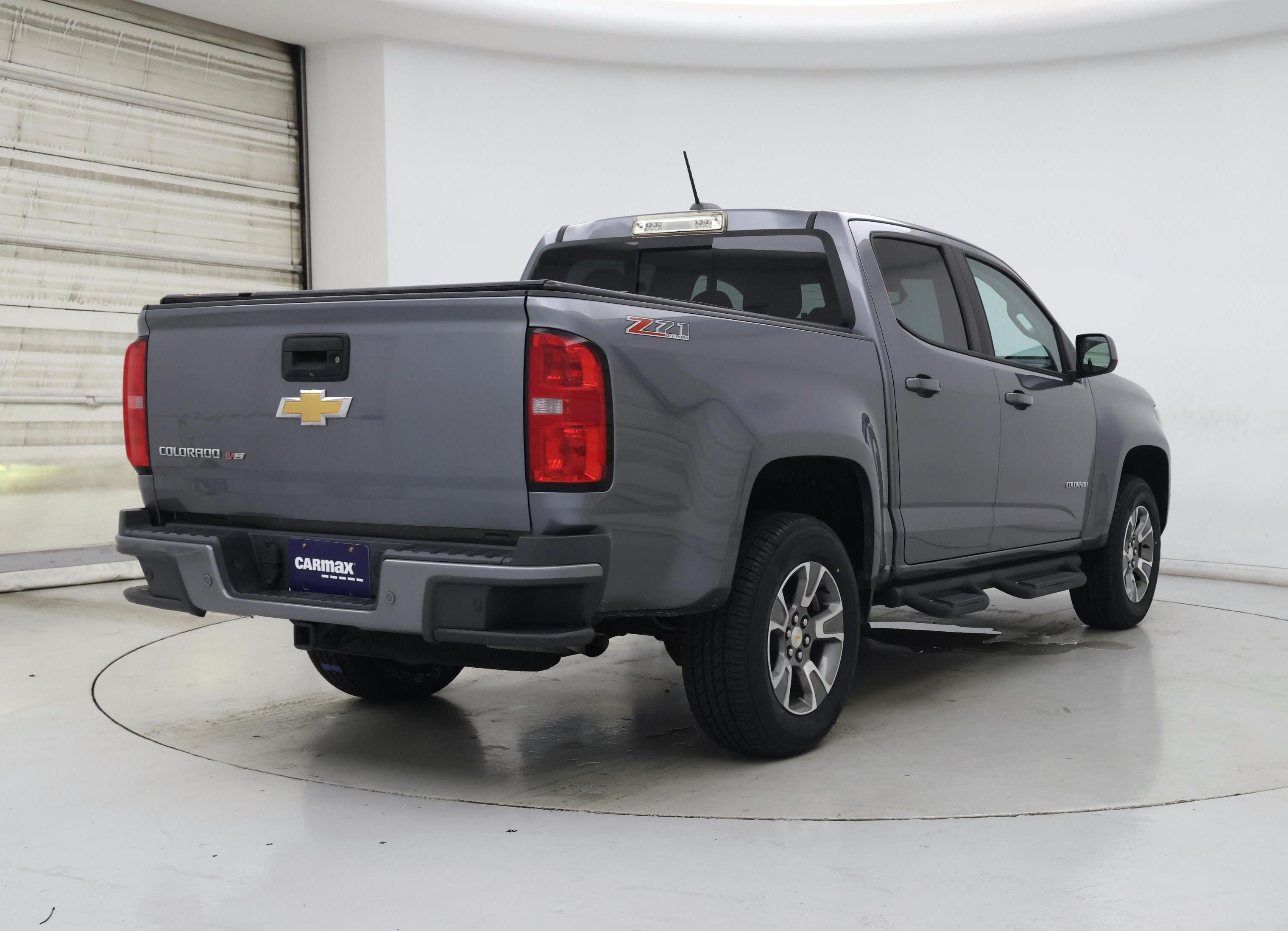 Thumbnail: 2019 Chevrolet Colorado - 8
