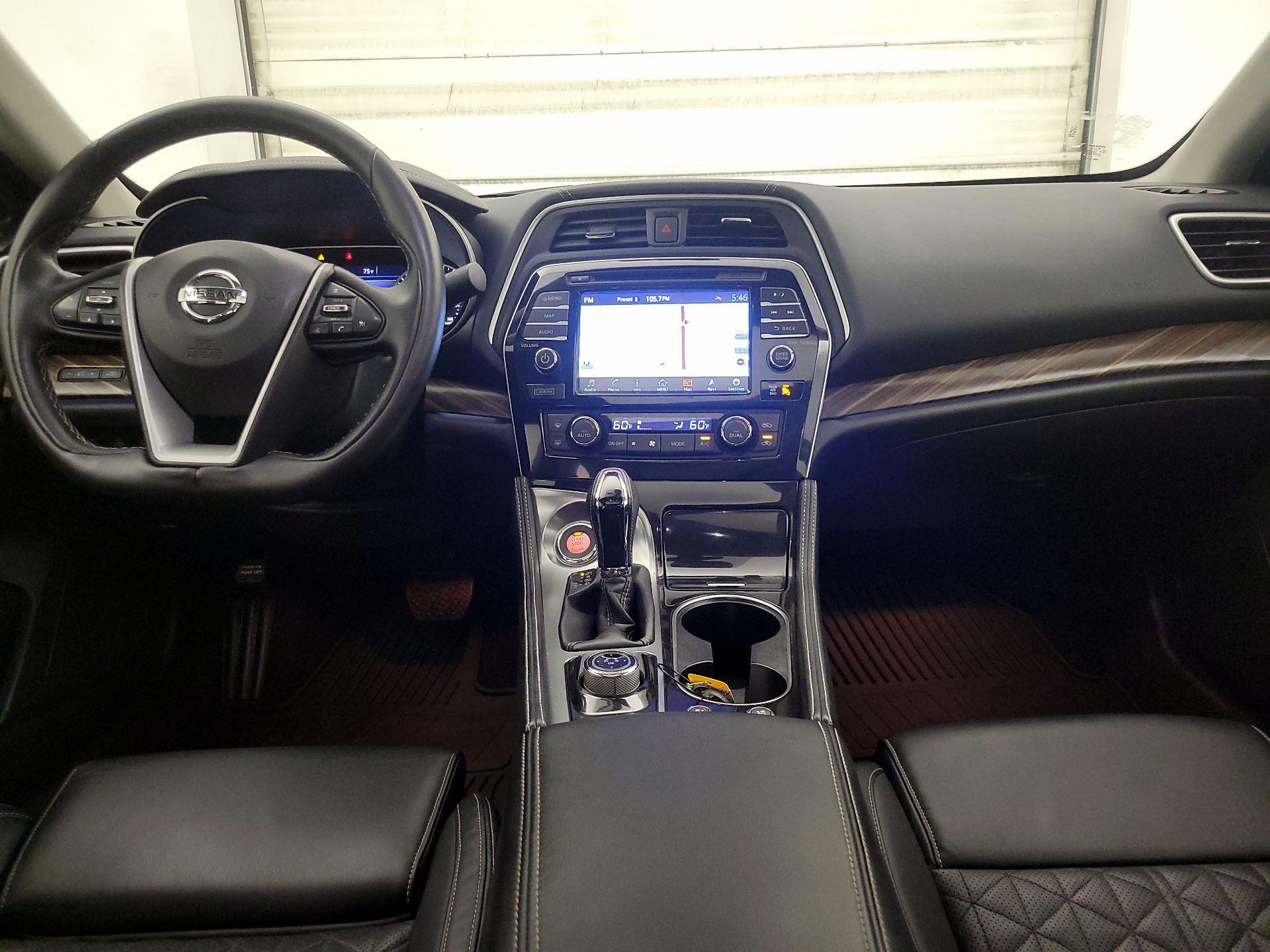 Thumbnail: 2016 Nissan Maxima - 9