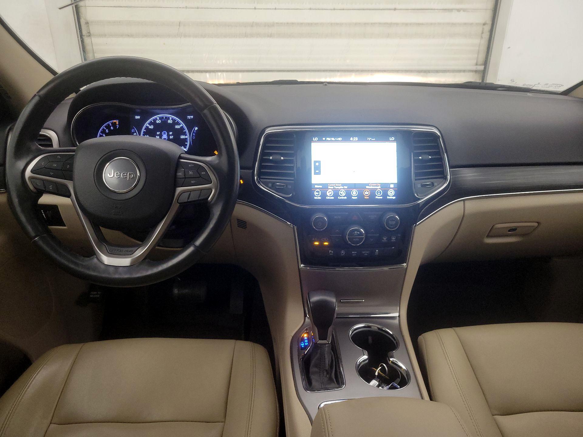 Thumbnail: 2020 Jeep Grand Cherokee - 9