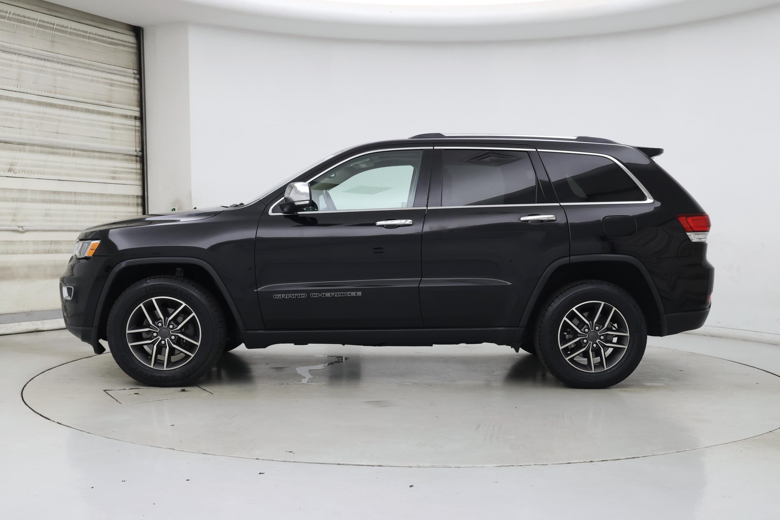 Thumbnail: 2020 Jeep Grand Cherokee - 3