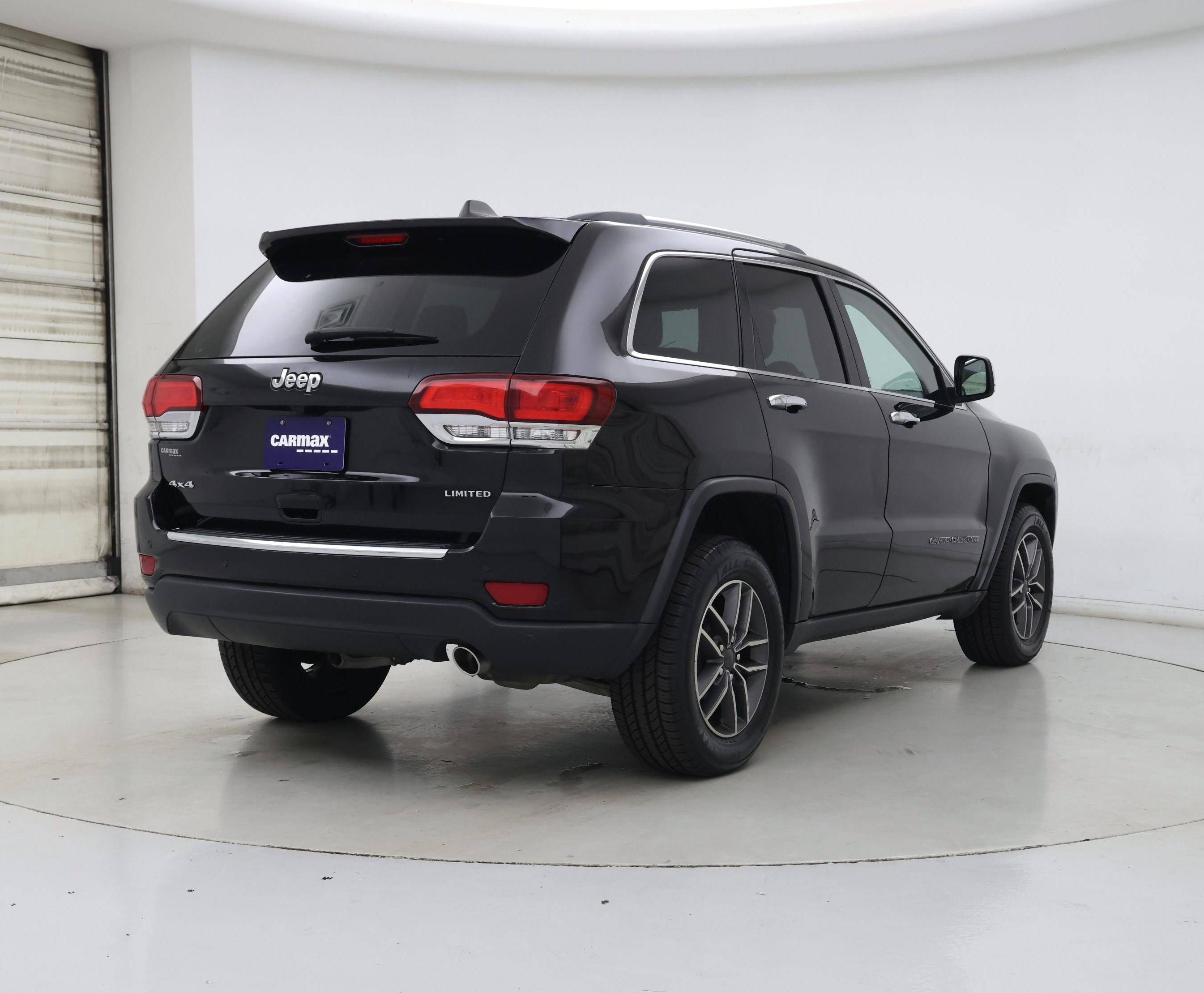 Thumbnail: 2020 Jeep Grand Cherokee - 8