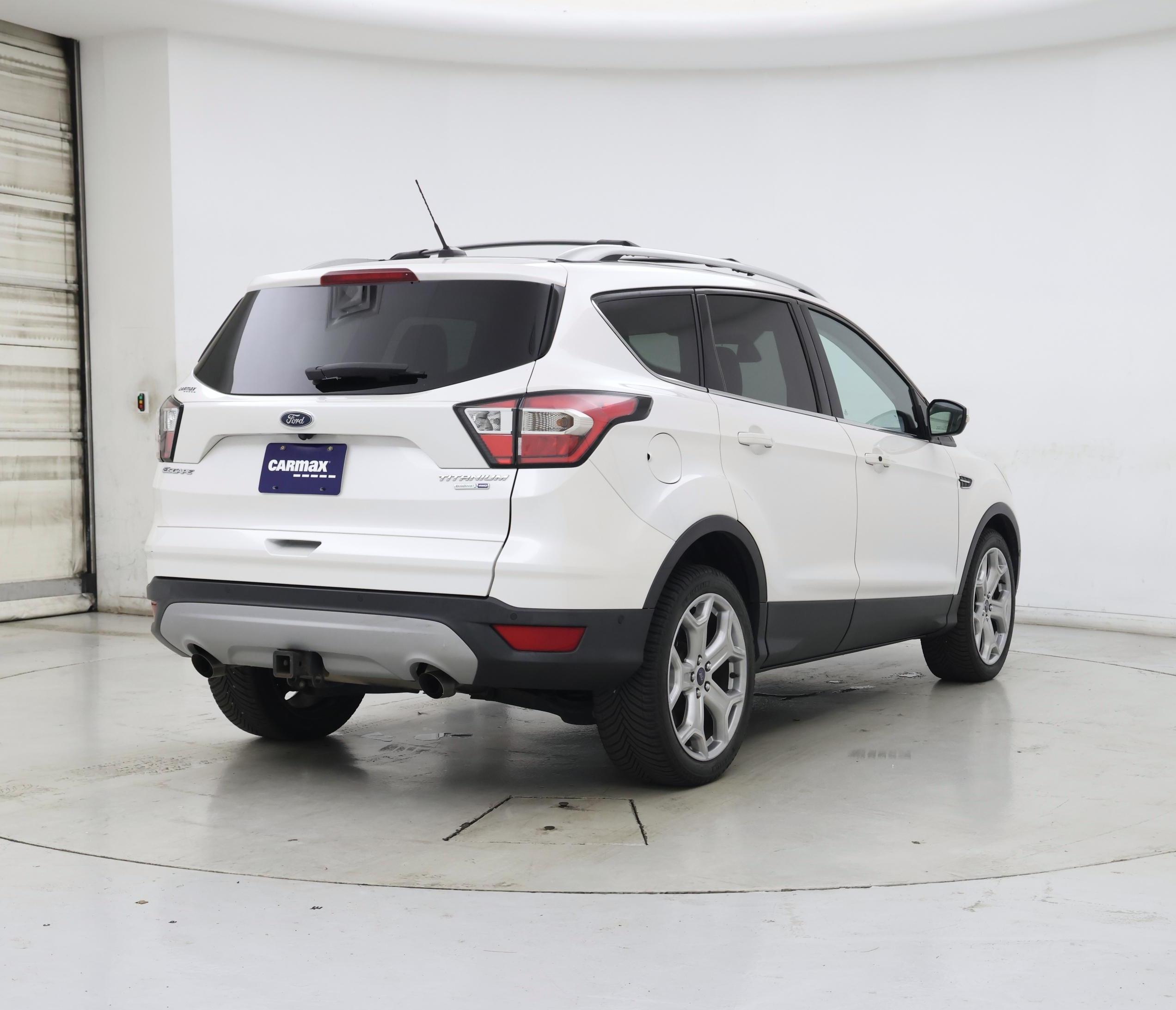 Thumbnail: 2017 Ford Escape - 8